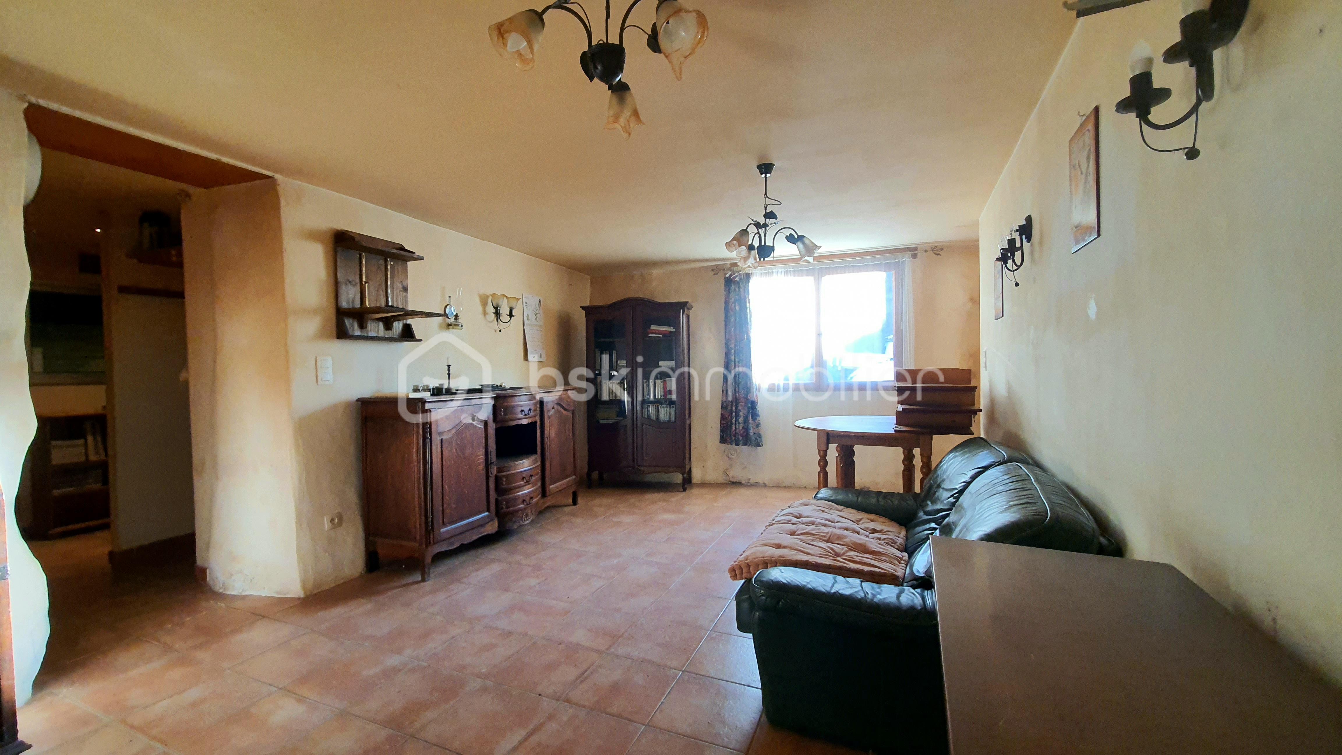 Maison en pierre de 204,80 m² - 20260203_091748.jpg