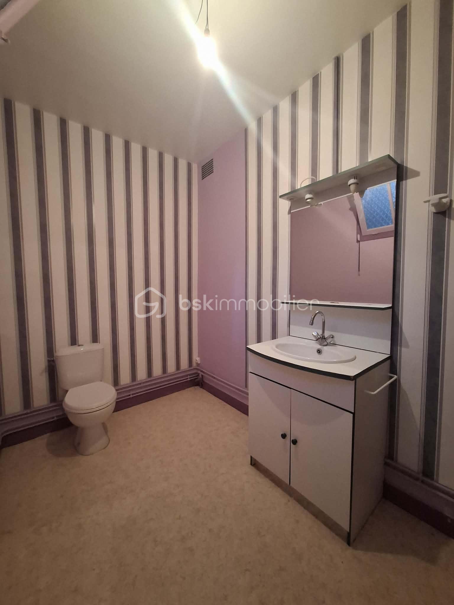 Maison de 104 m² - f563c90e-f1af-4a7e-aca2-2acd523d77dd.jpg