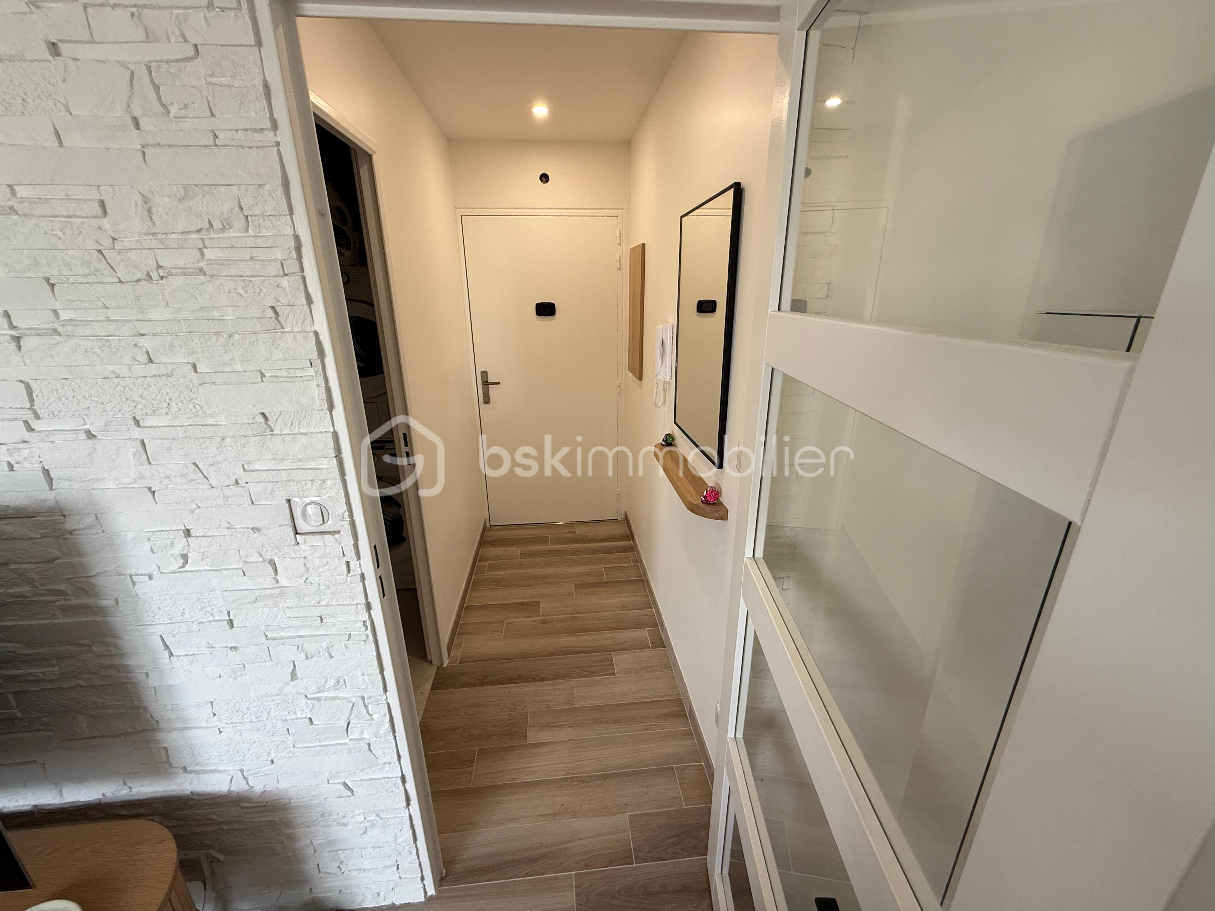 Duplex de 46 m² - 0b4a9bcc-247e-440e-be2e-fd13119a4399.jpeg