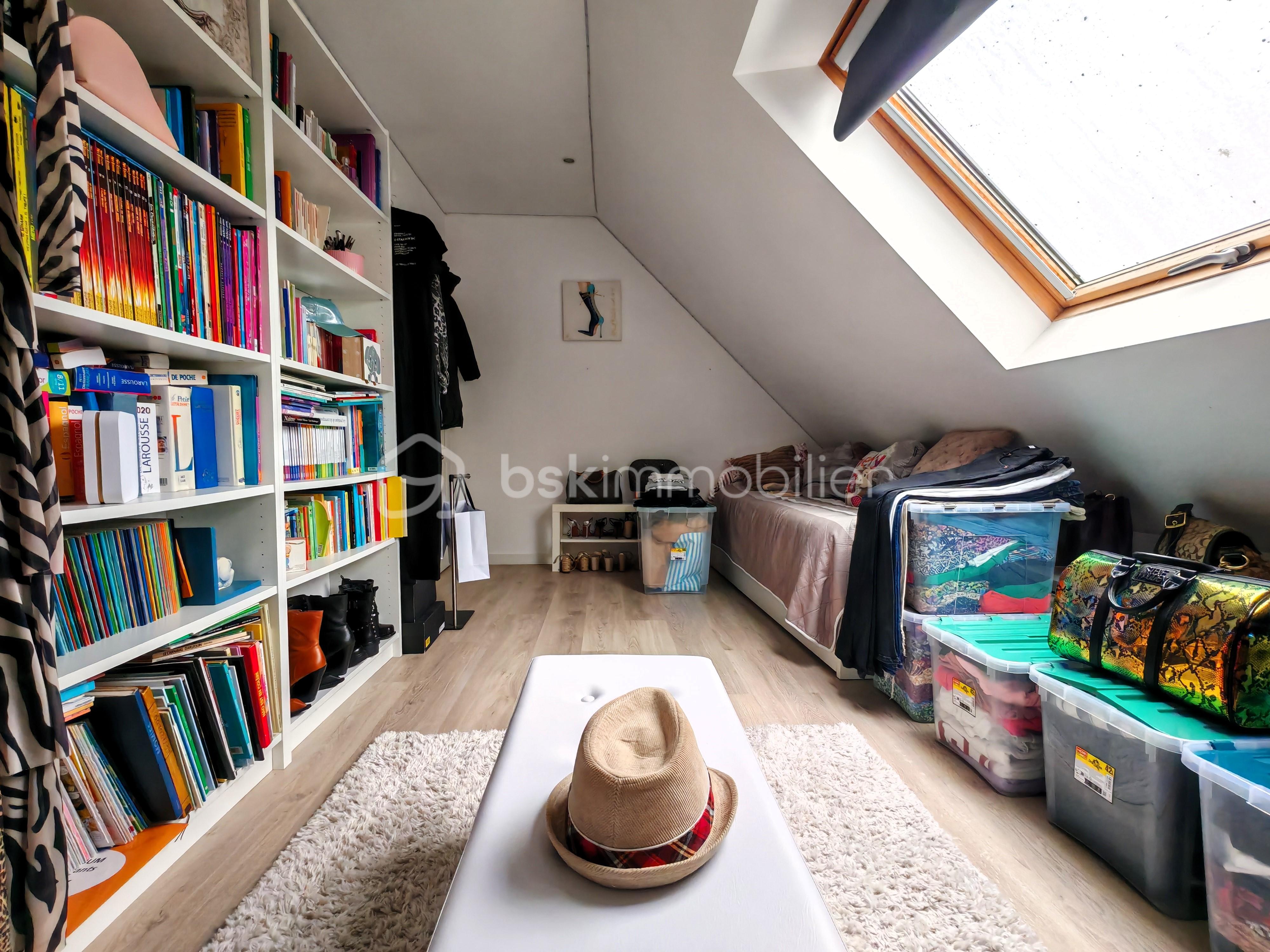 Maison de 120 m² - DRESSING.jpg