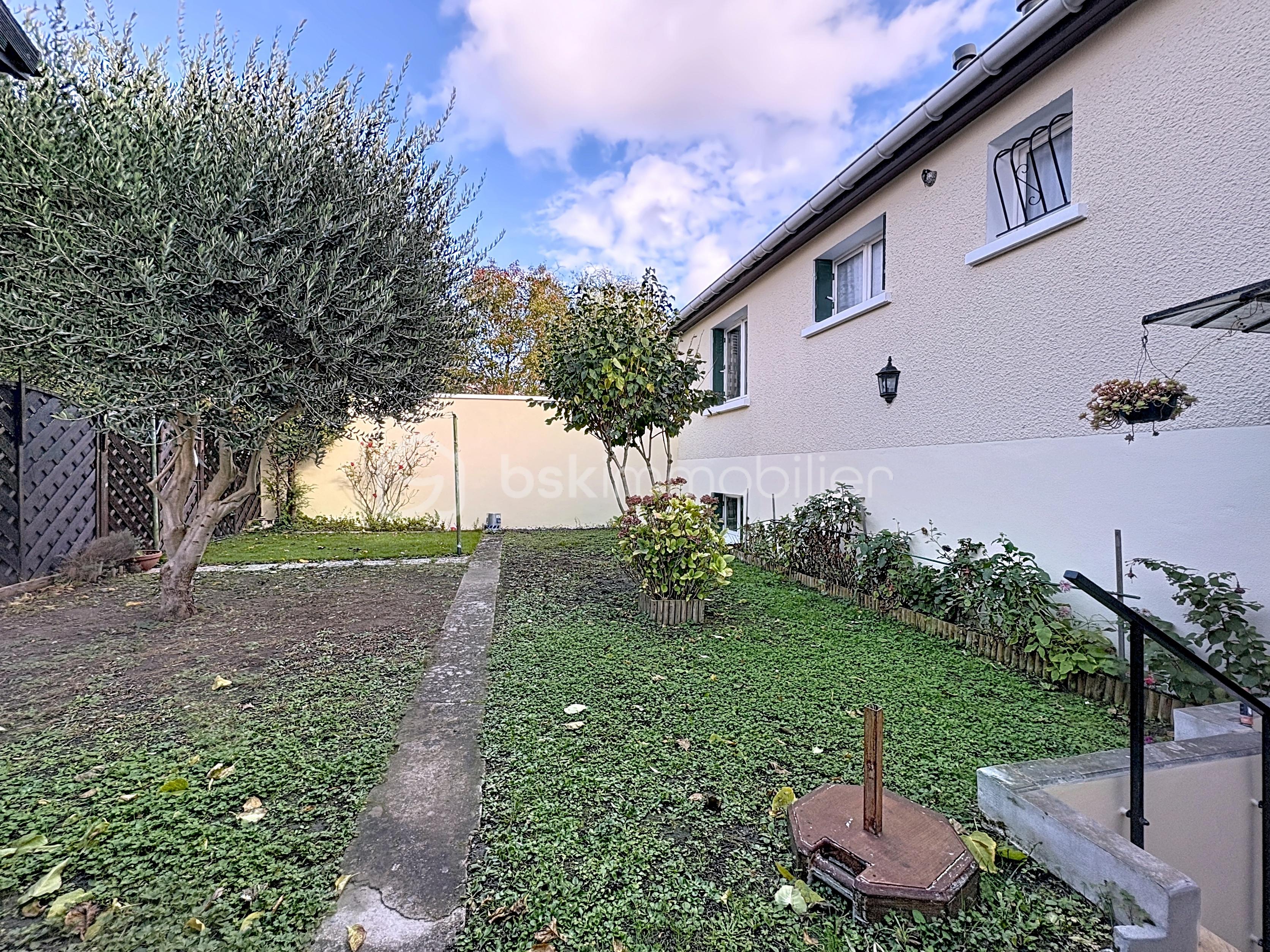 Maison de 120 m² - pvc_00021.jpg