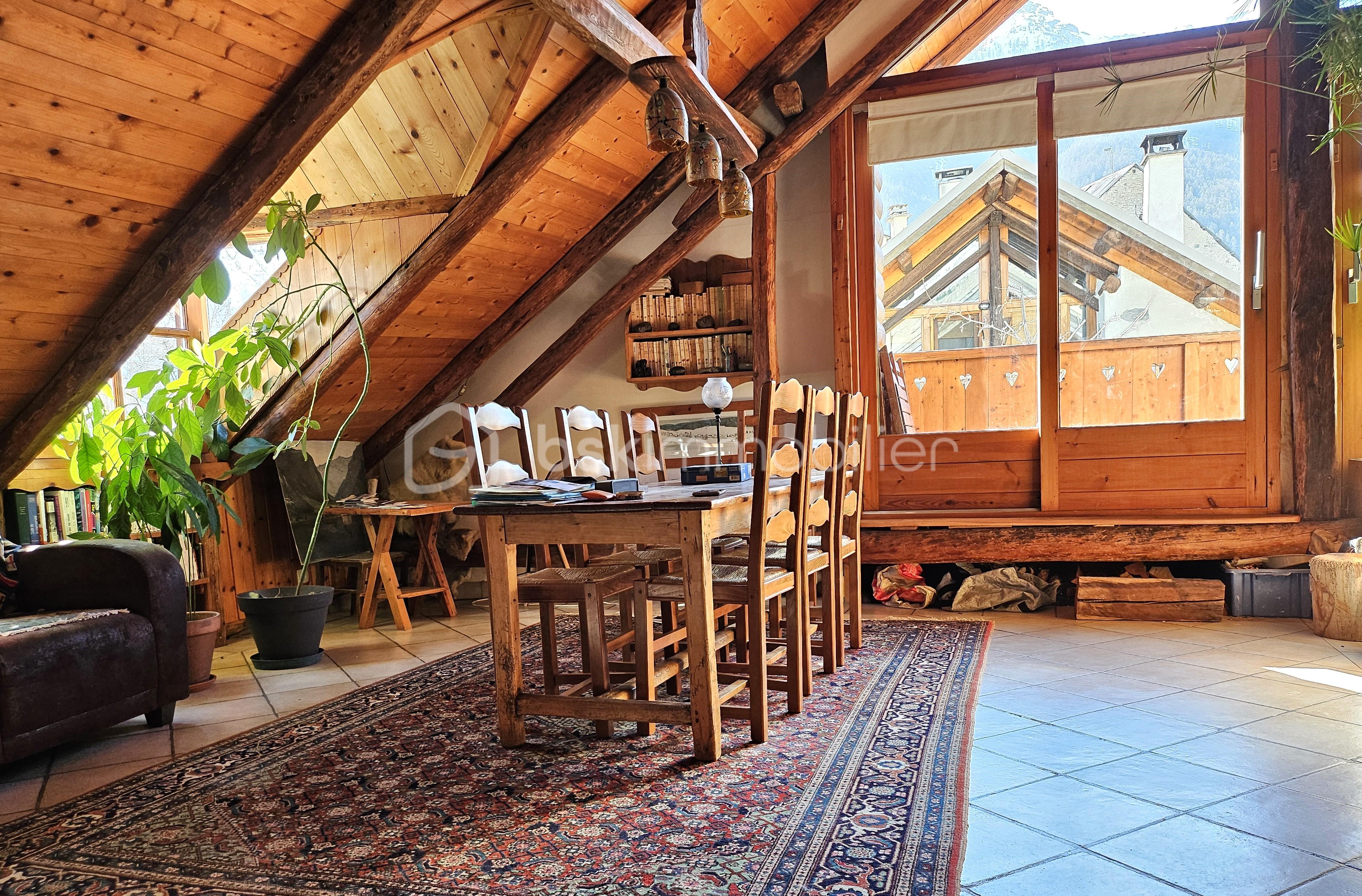 Maison de 200 m² - PIRON T5 7 corrigée.jpg