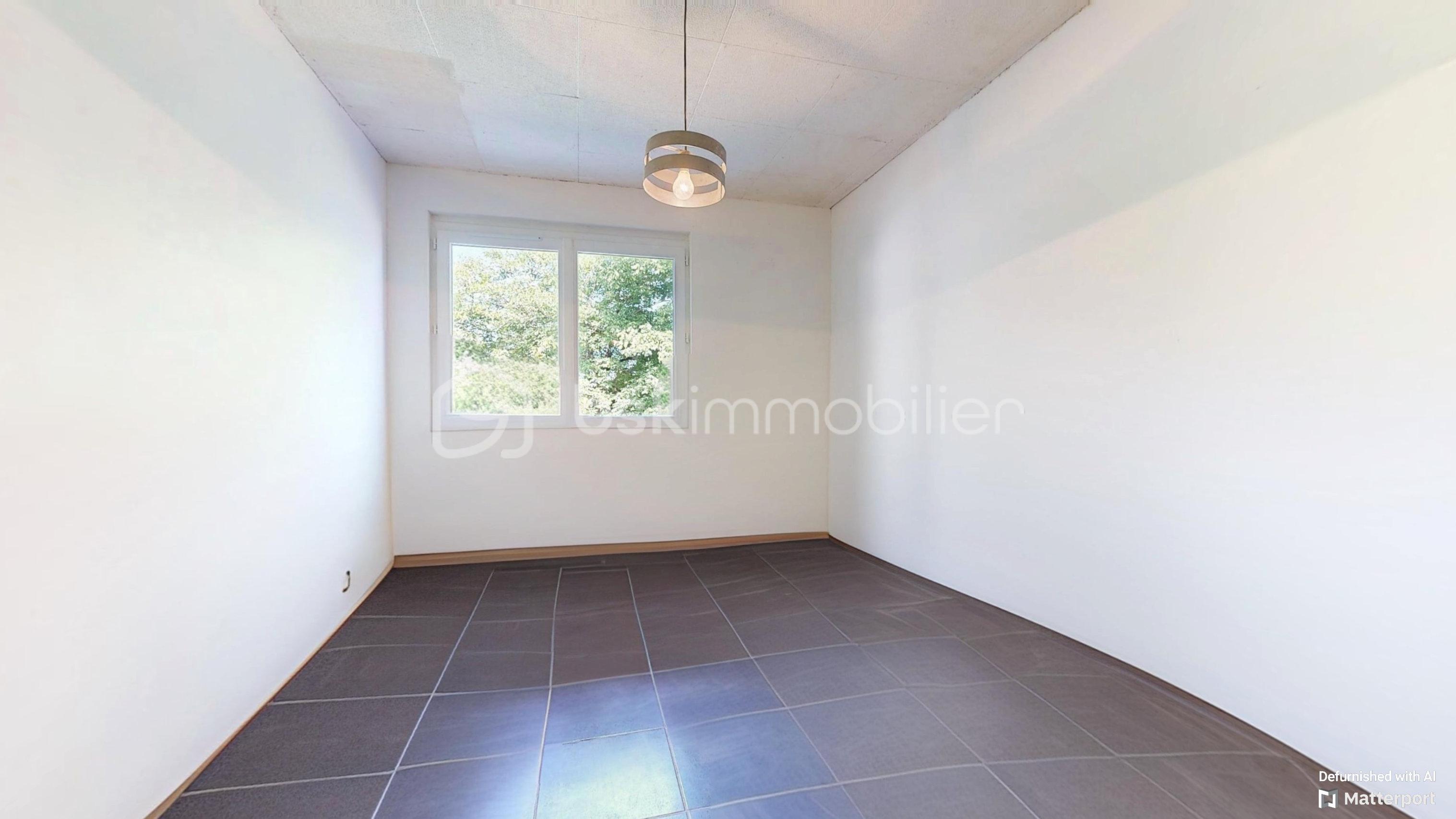 Maison de 137 m² - Meyssac-06292025_135137_defurnished.jpg