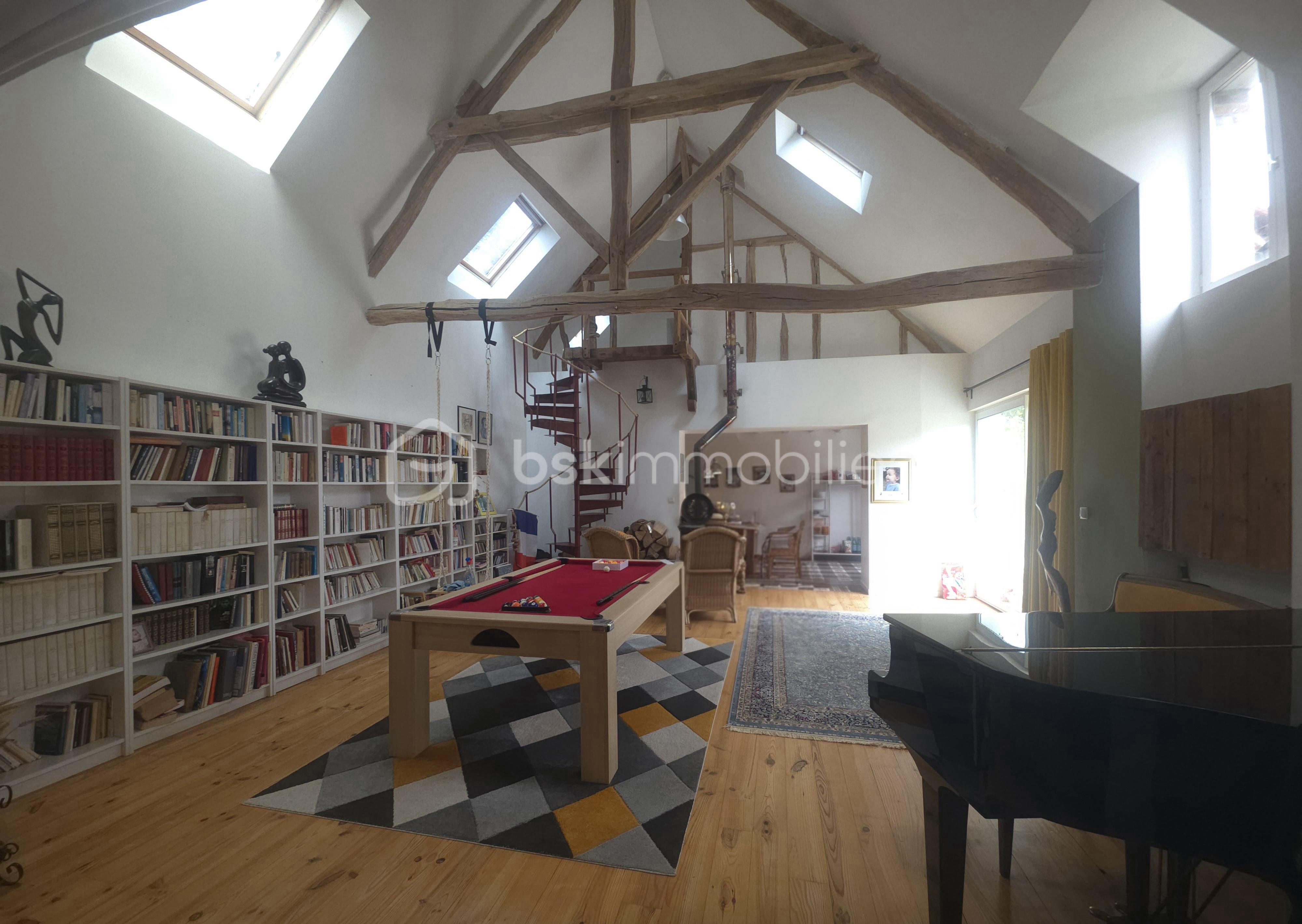 Maison de 210 m² - 20251120_121844(2).jpg