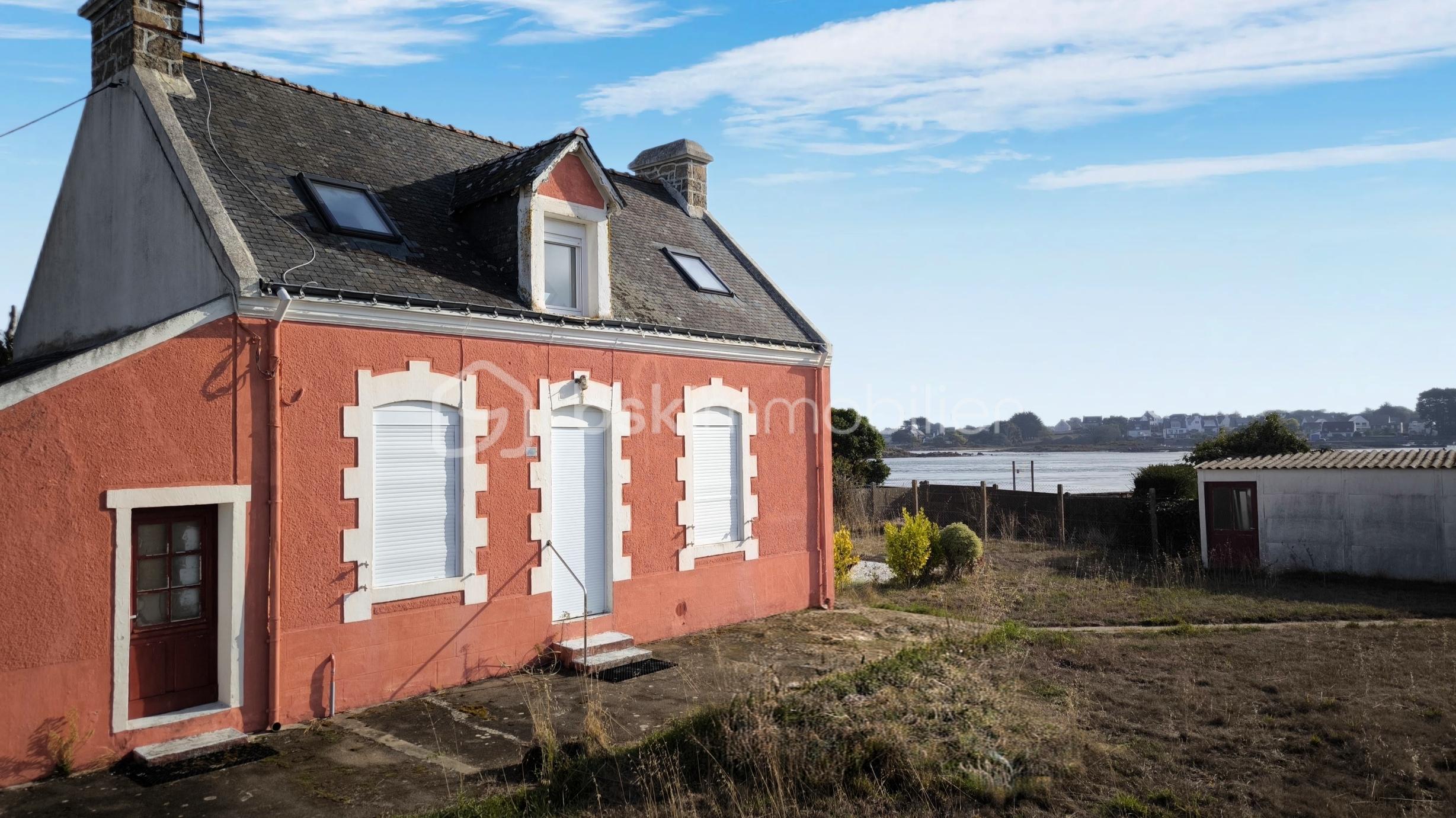 Maison 4 pièces 108 m² · à Plouhinec · 108 m² · 230 000 €