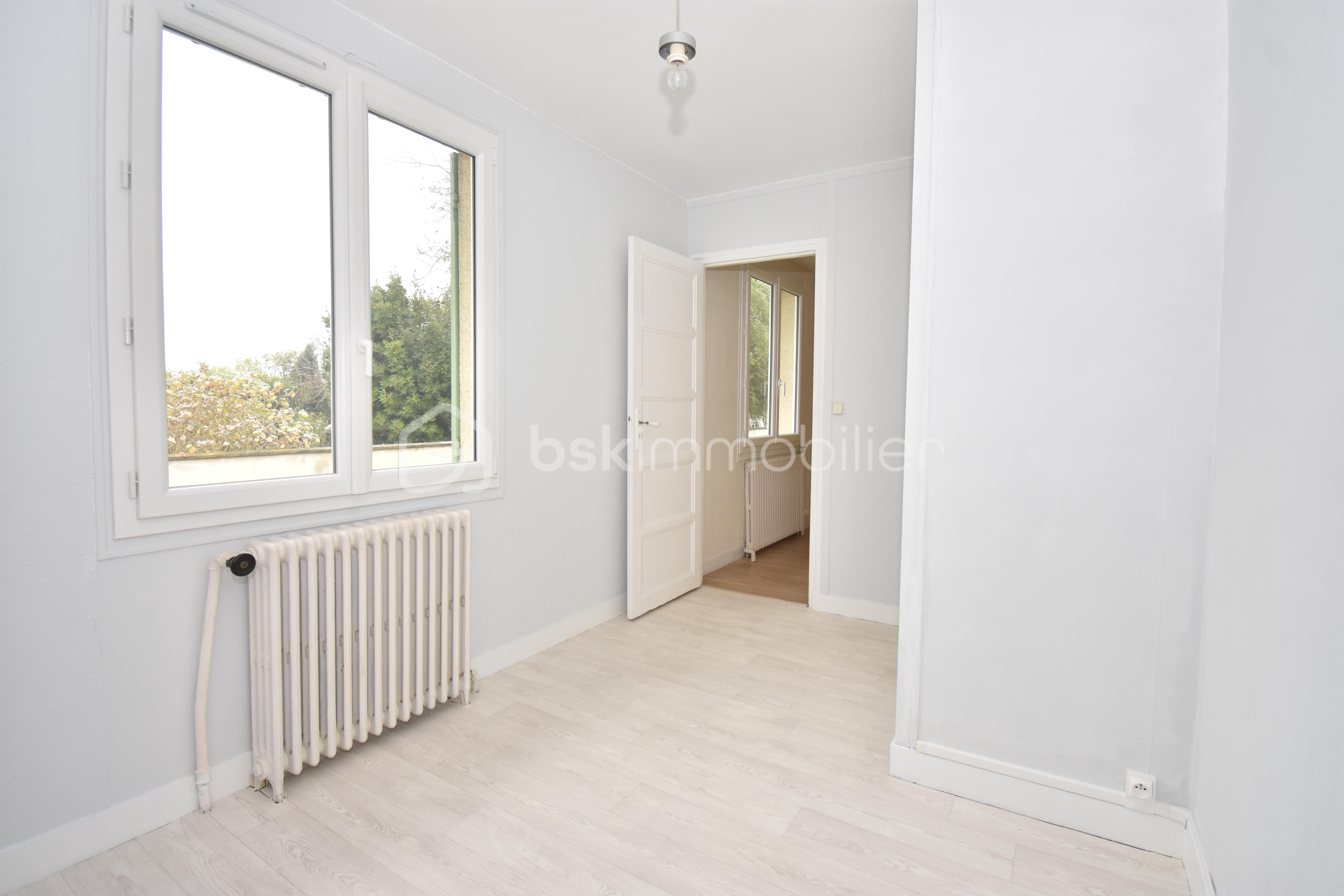 Maison de 103 m² - CHAMBRE SALON (7).JPG