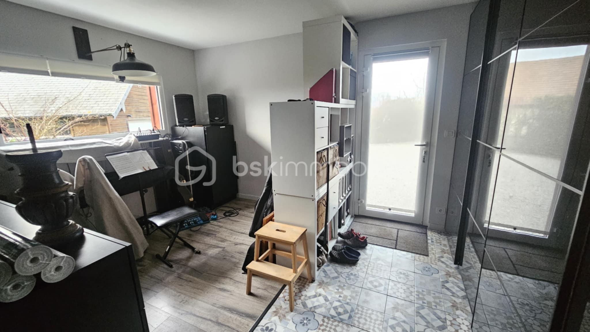 Maison de 130 m² - 9ee4d966-a6eb-4f1c-8f22-b31215898c7e.jpeg