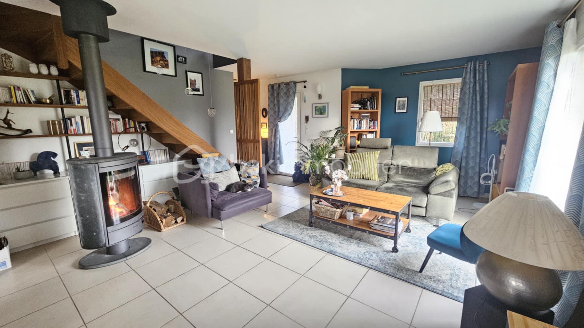 Maison de 130 m² - 11ec1150-90a8-4306-811a-160995739c69.jpeg