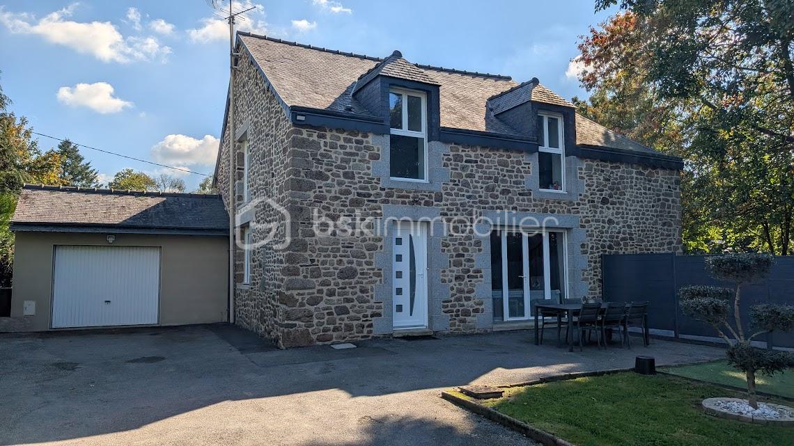 Maison de 111,99 m² - kevin facade biais.jpg