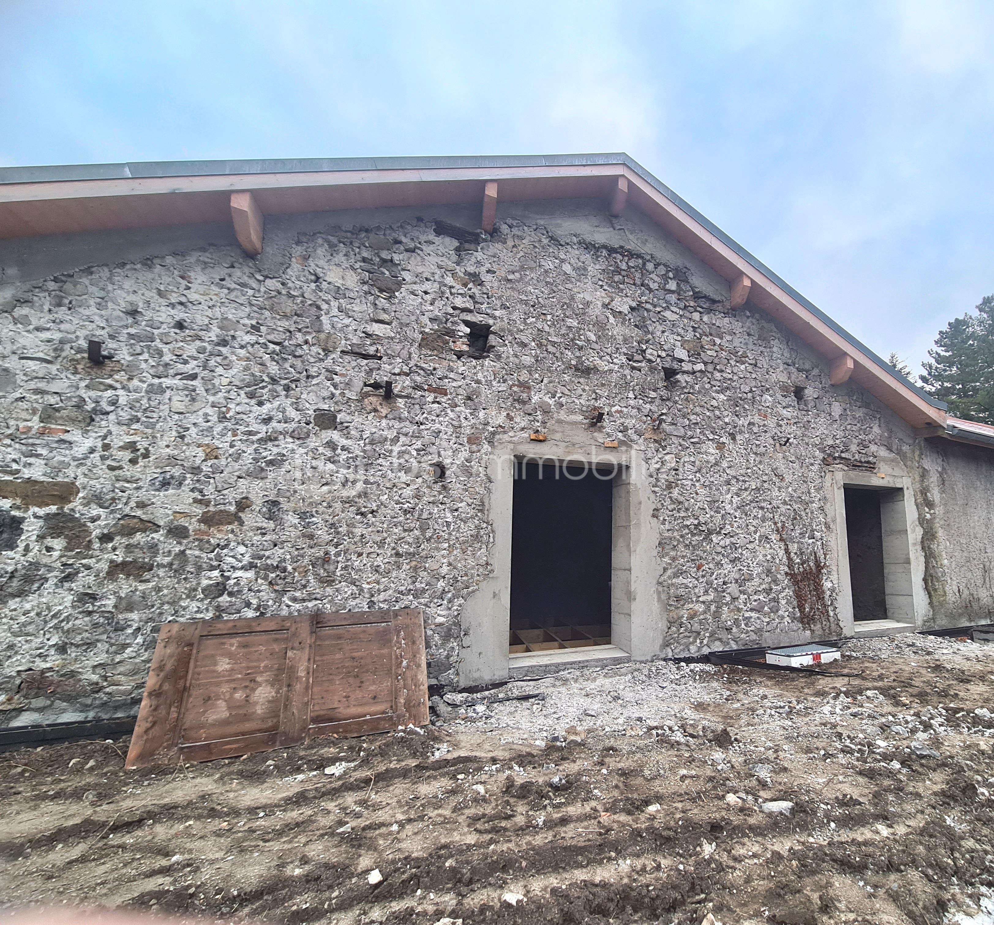 Maison ancienne de 180 m² - 20260105_085549.jpg