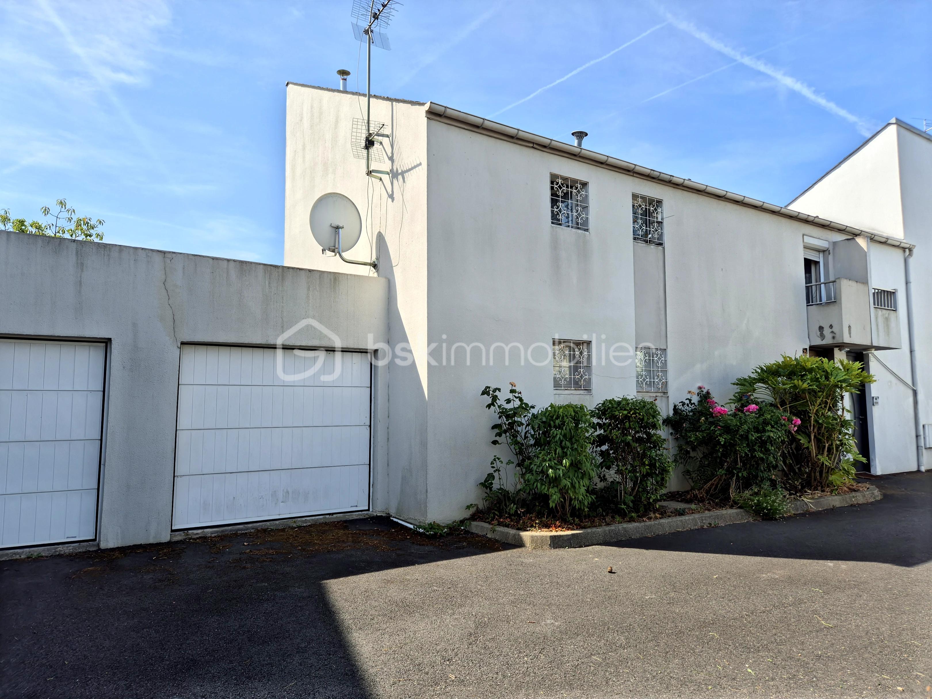 Maison 5 pièces 101 m² · à Lisses · 101 m² · 265 000 €
