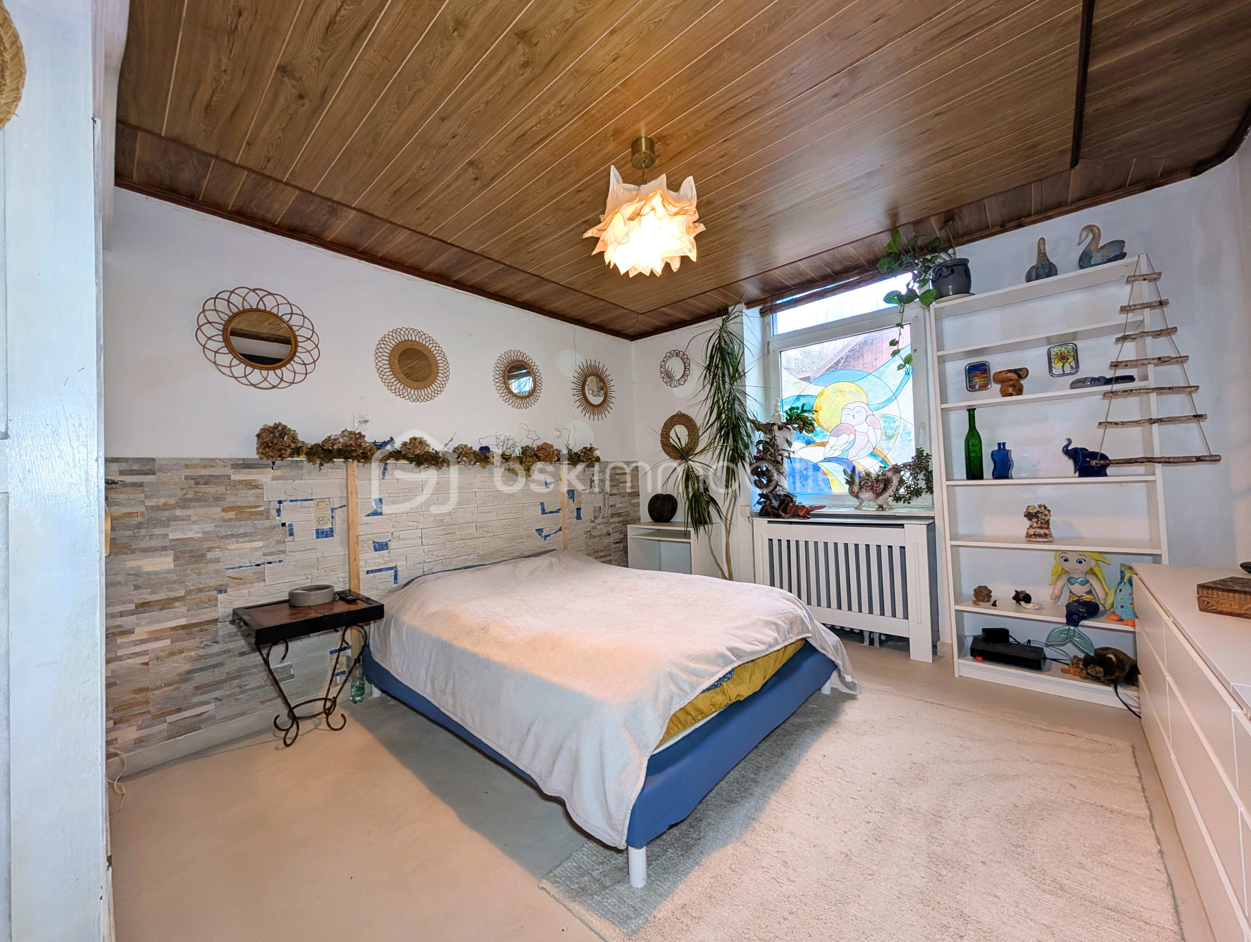 Appartement de 95,79 m² - Chambre 1 Grégory SONRIER Saint Blaise La Roche.jpg