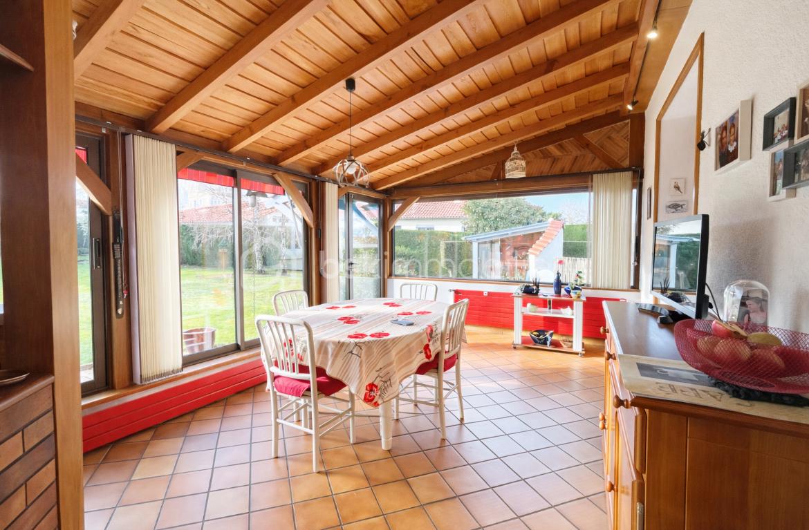 Maison traditionnelle de 107 m² - ESPACE REPAS.jpg