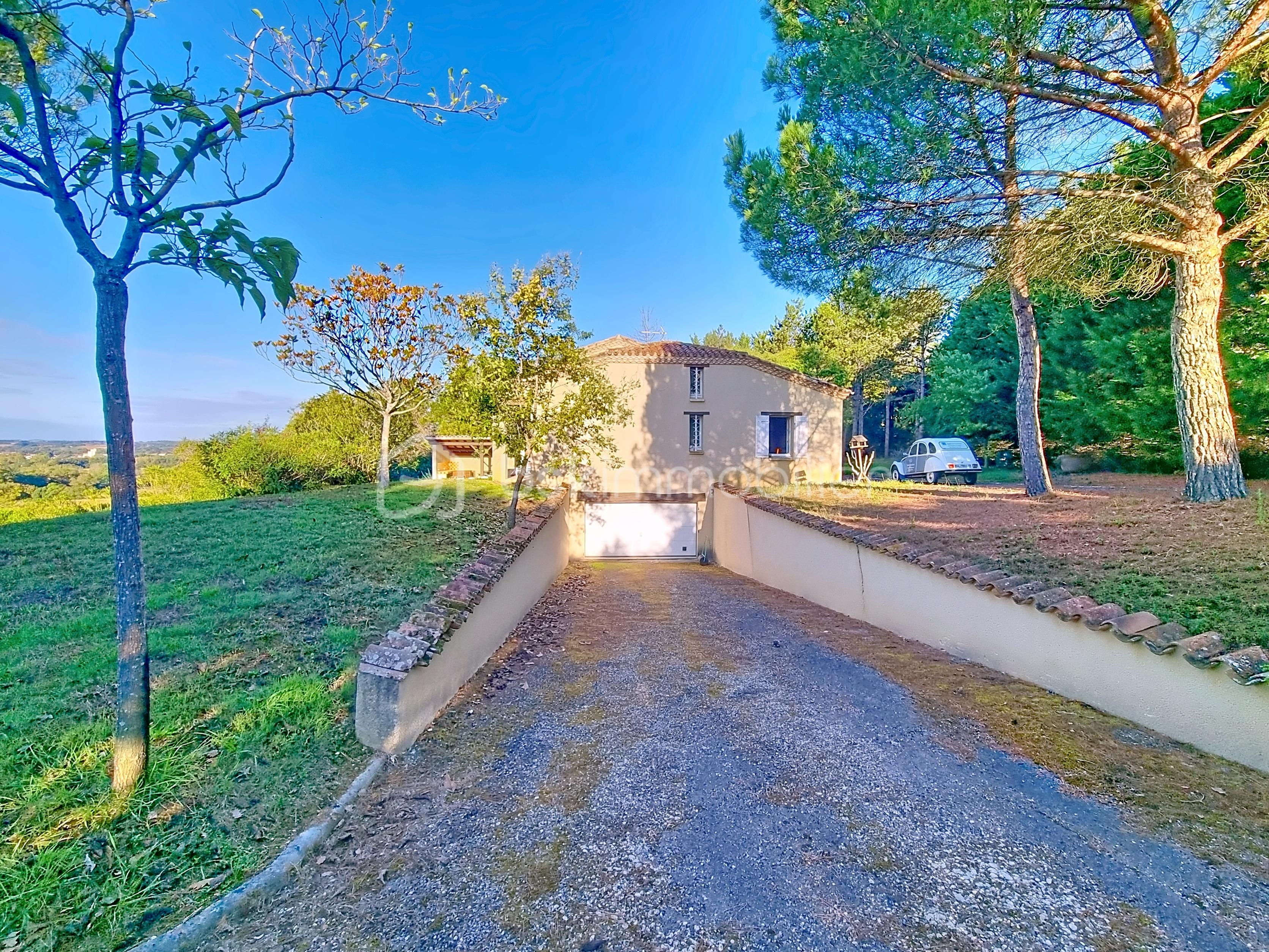 Maison d architecte de 205 m² - galan-fleurance_00007.jpg
