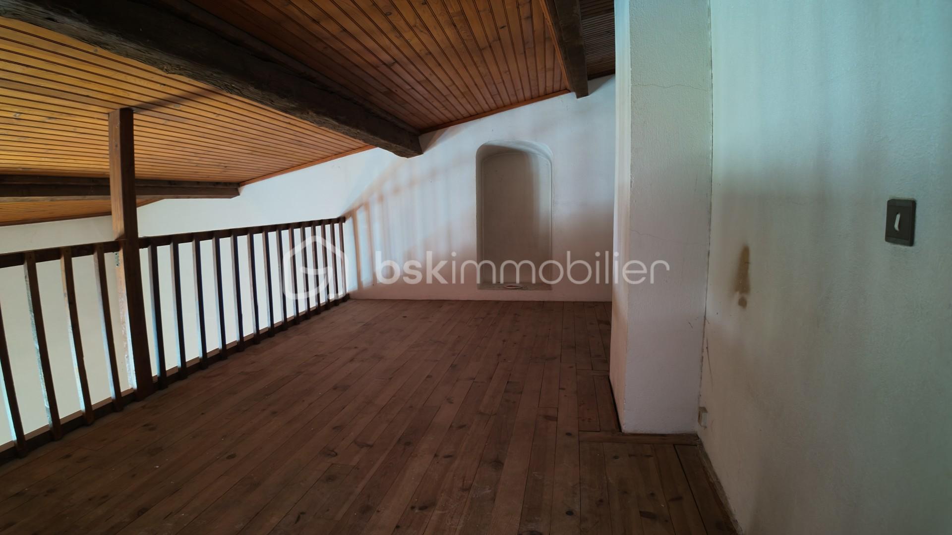 photo mezzanine maison la coucourde.jpg