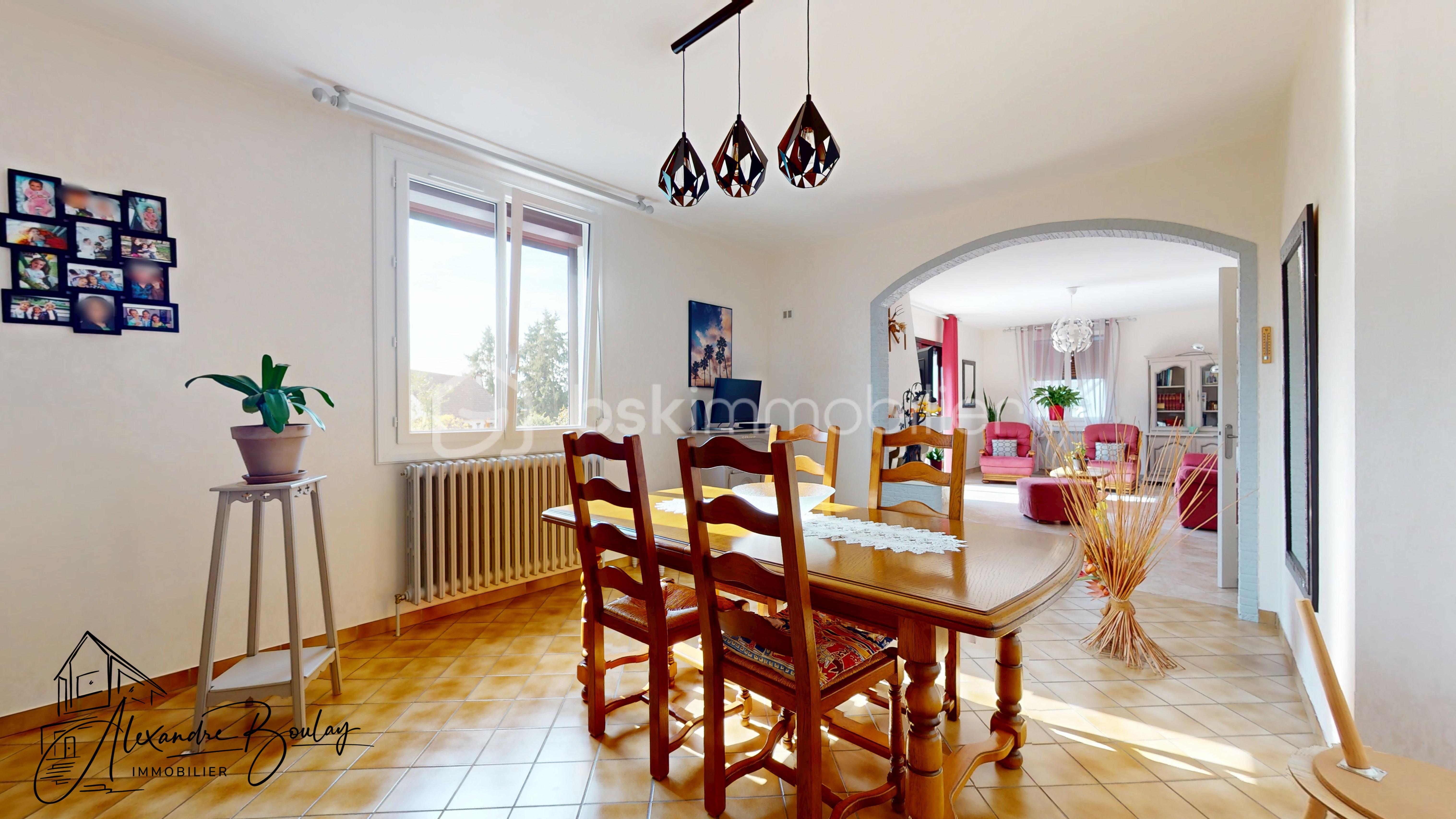 Maison traditionnelle de 145 m² - ROUSSEAU-08262025_193807.jpg
