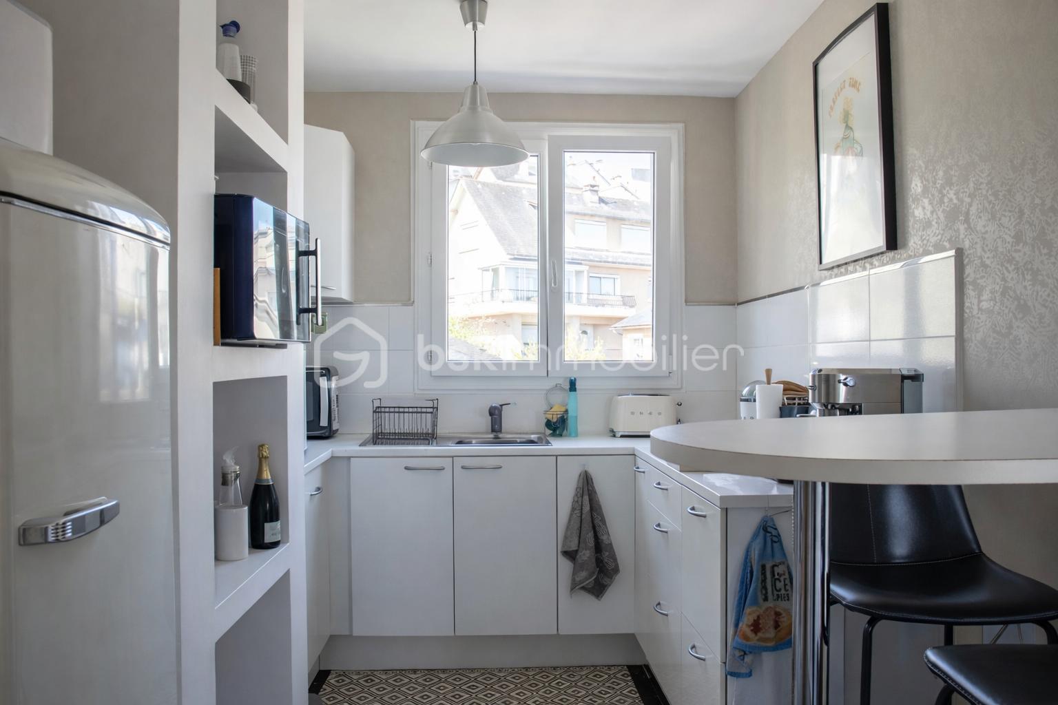 Cuisine lumineuse et moderne.png