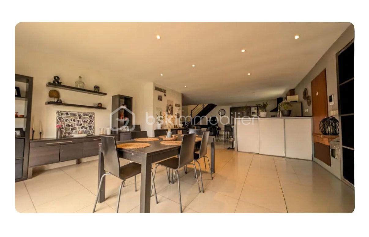 Maison de 166 m² - WhatsApp Image 2025-10-14 at 12.55.25 (3).jpeg