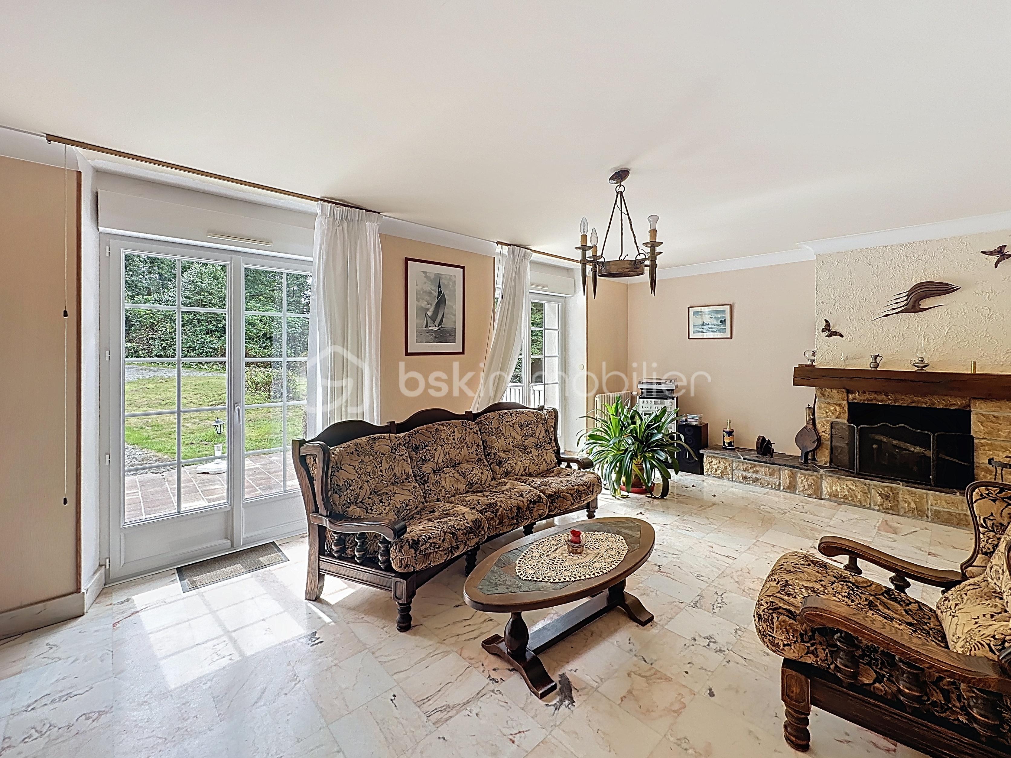 Maison traditionnelle de 213 m² - loperhet-hamon_00001.jpg