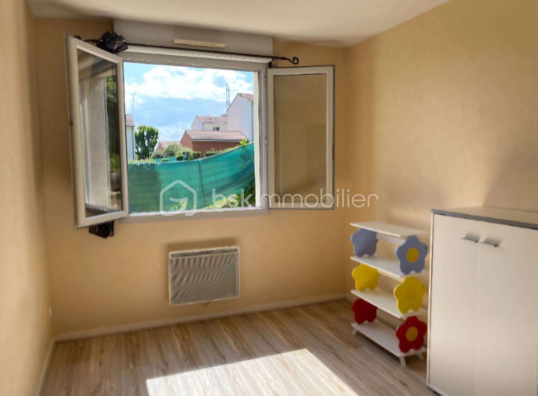 Maison jumelee de 76 m² - AIRetouch_20251124_215544647.jpg