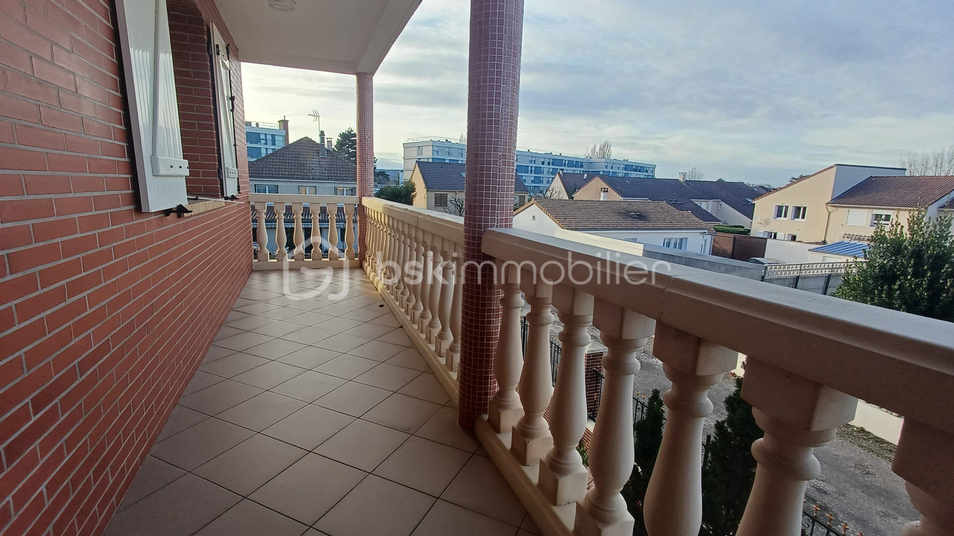 Maison de 215,10 m² - 20260121_153105.jpg