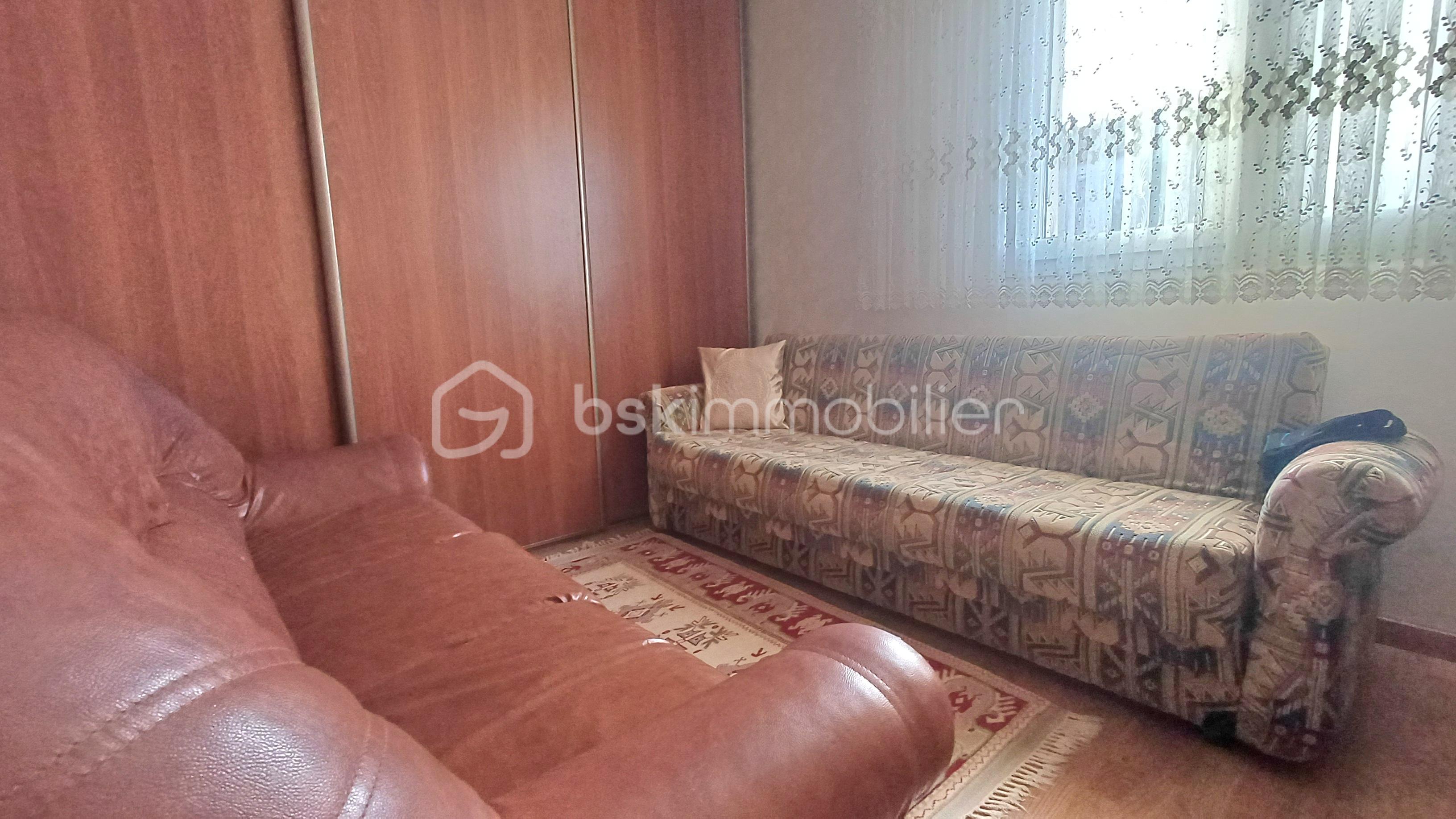 Maison de 215,10 m² - 20260121_152519.jpg