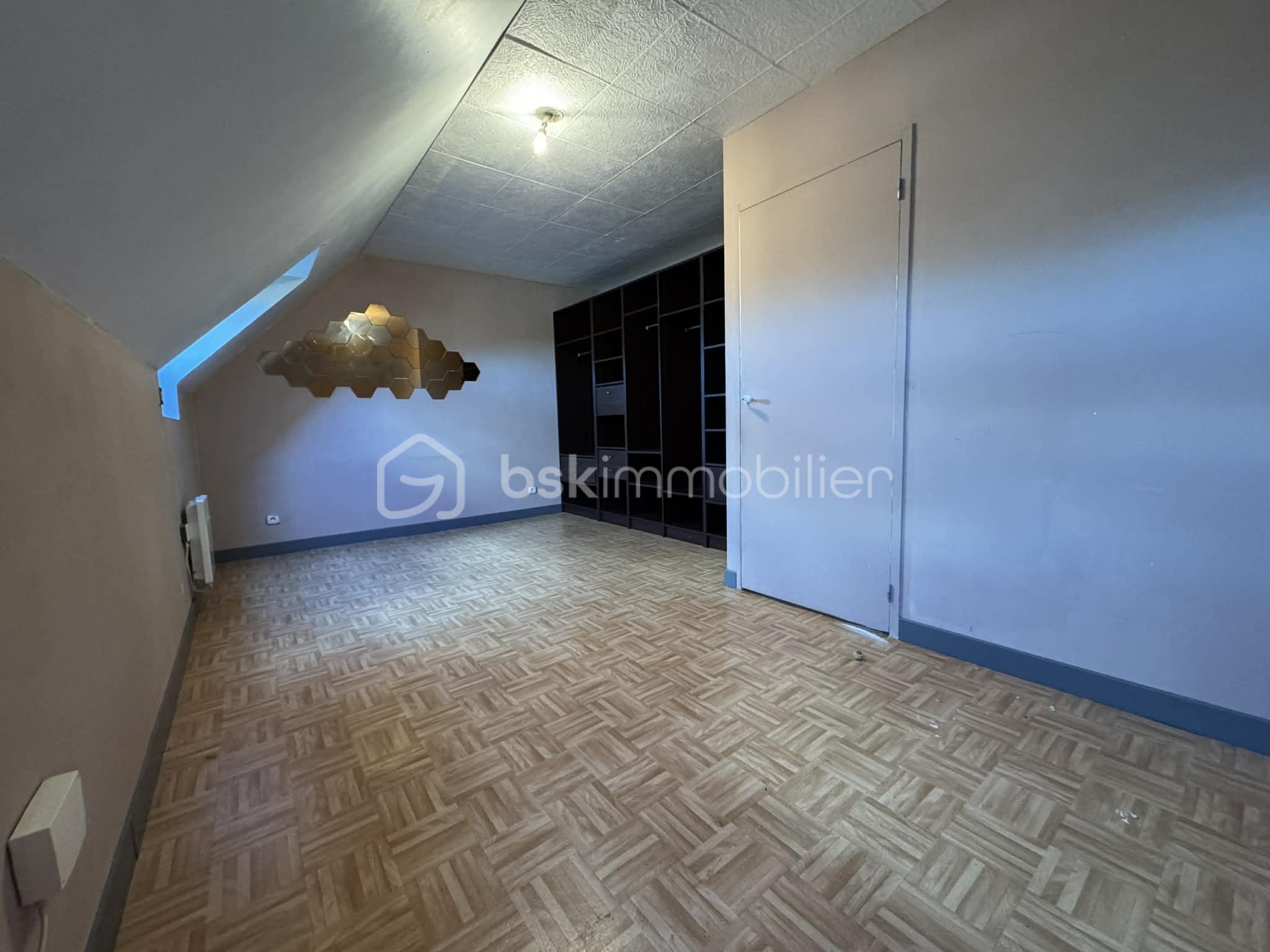 Maison traditionnelle de 99 m² - mfGQDjBg.jpg