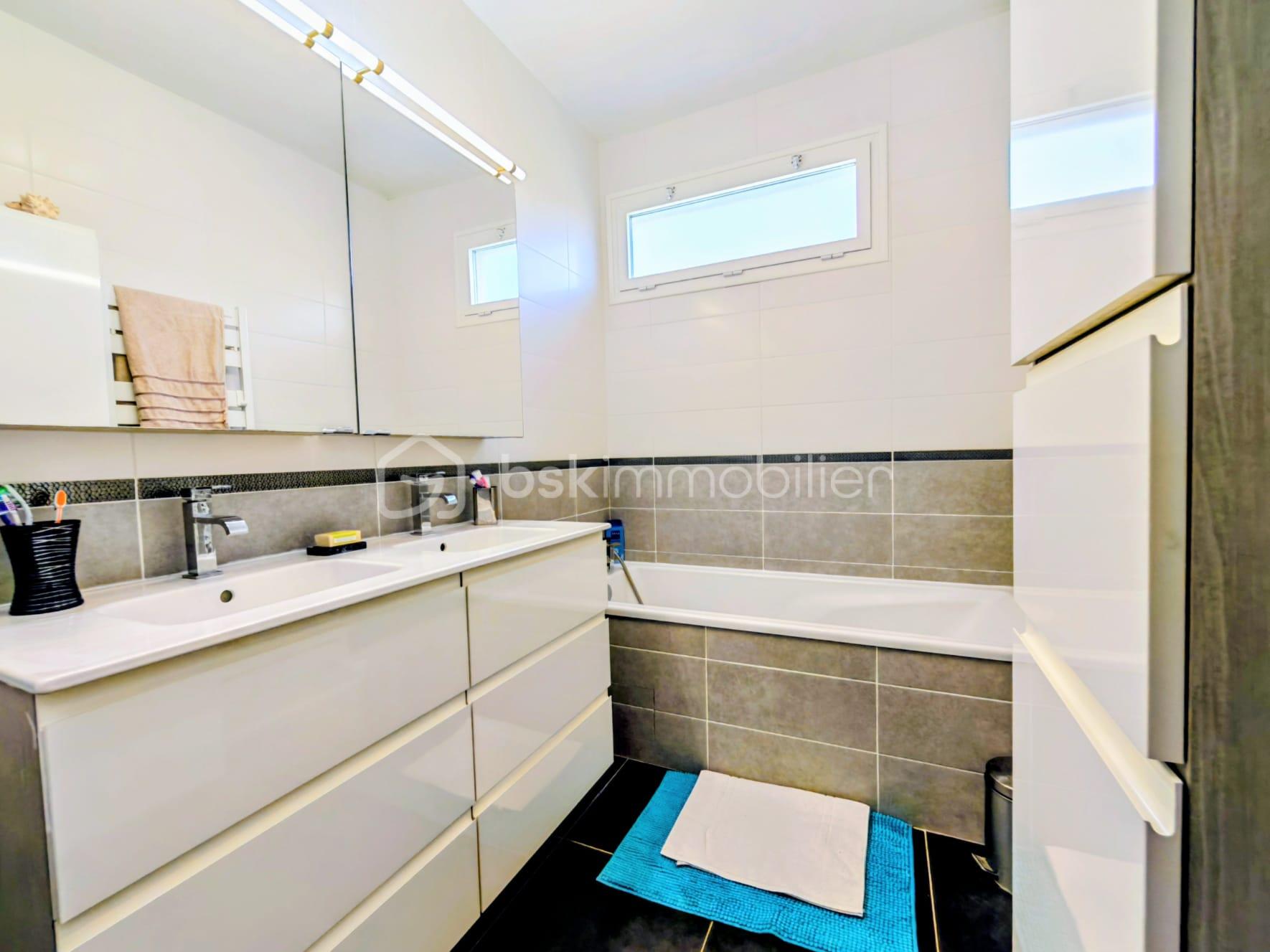 WhatsApp Image 2026-04-02 at 11.18.30 (4).jpeg