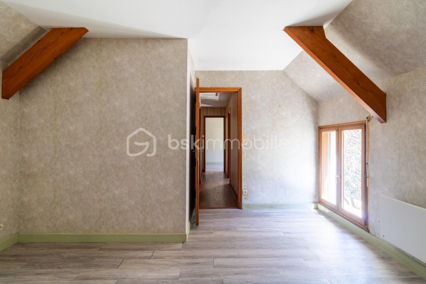 Corps de ferme de 598 m² - Image13.jpg
