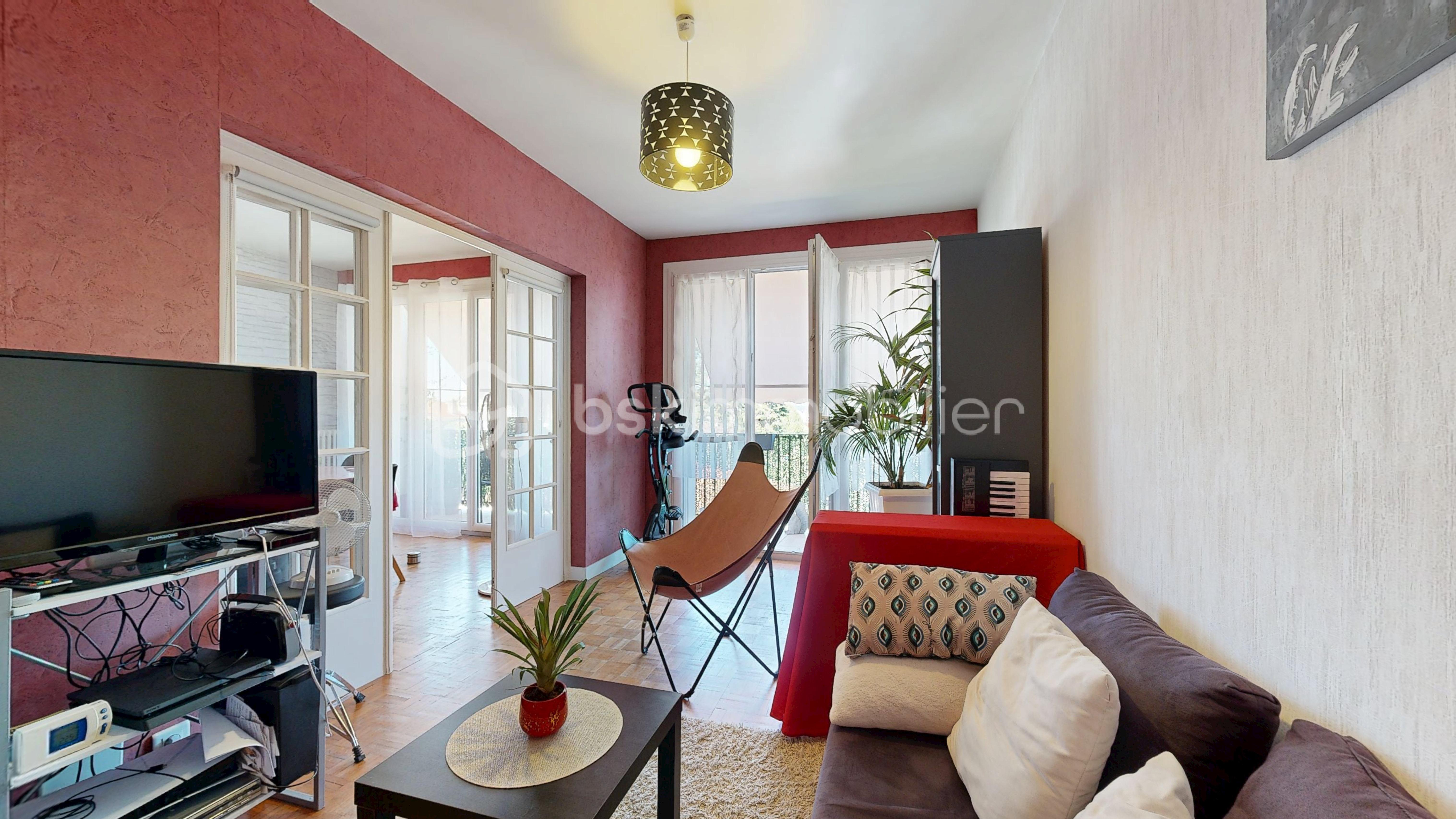 APPARTEMENT-T4-08262026_102400.jpg