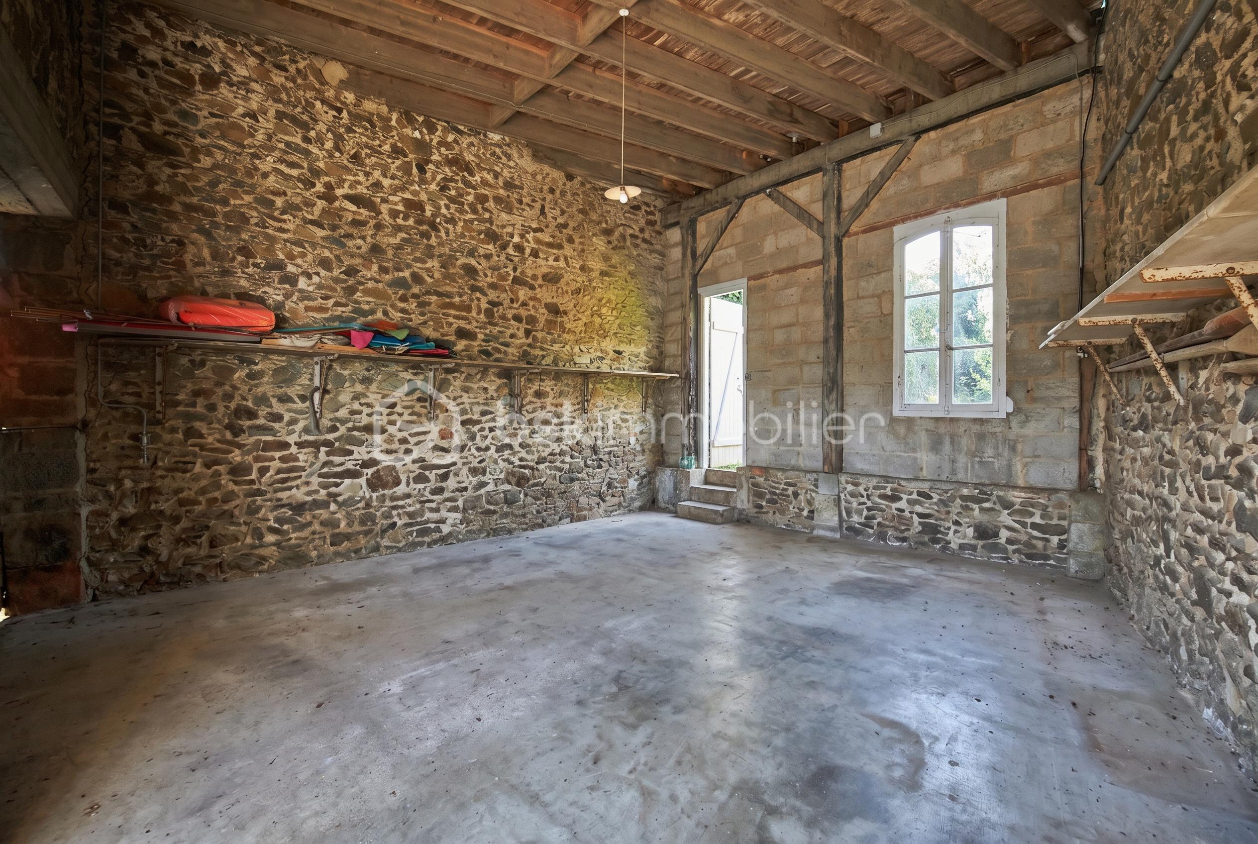 Firefly_vider le hangar 501026.png