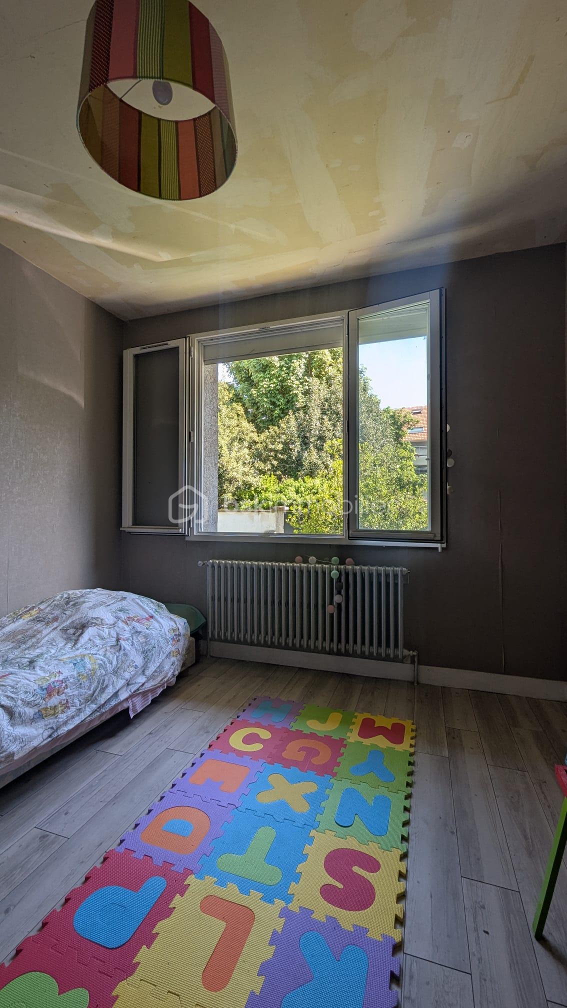 Maison de ville de 160 m² - WhatsApp Image 2025-04-29 at 11.40.06 (3).jpeg