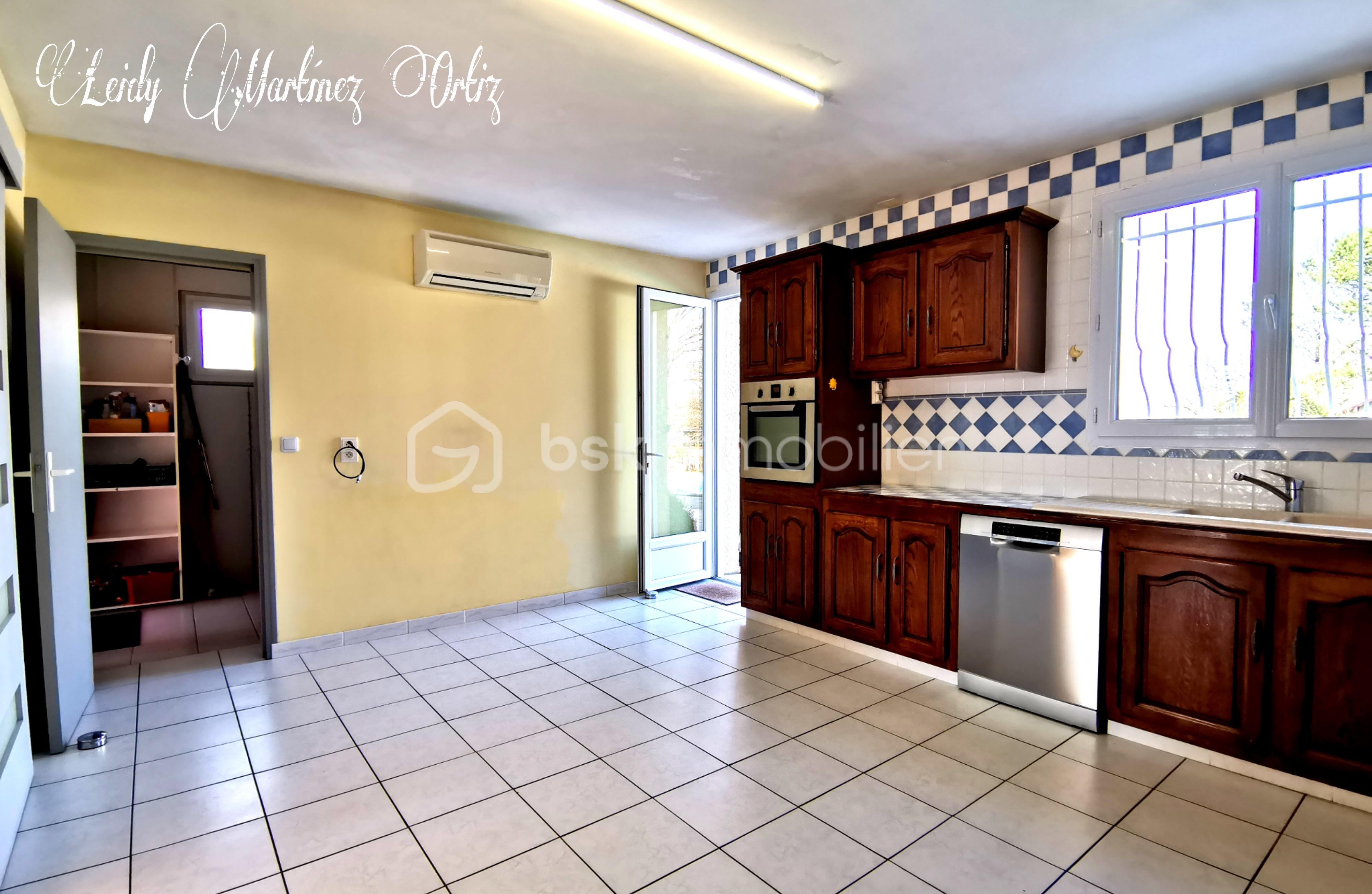 Maison de 160 m² - Picsart_25-04-14_12-20-04-904.jpg