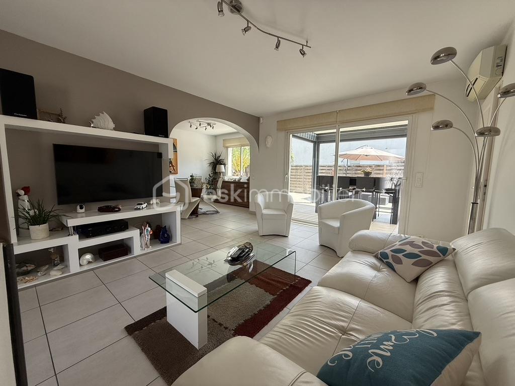 Maison contemporaine de 120 m² - 298C9A07-D642-478E-9419-2D0B0D139BE7_1_105_c.jpeg