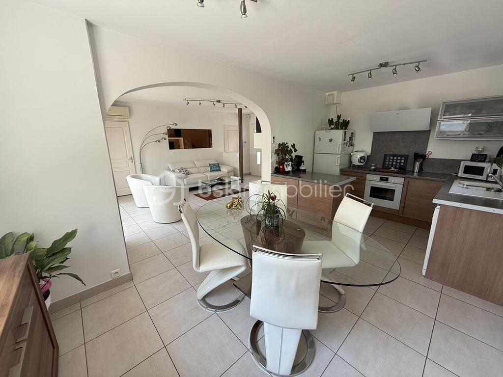 Maison contemporaine de 120 m² - EE5A3888-5705-4323-8813-FE4E5393E3F2_1_105_c.jpeg