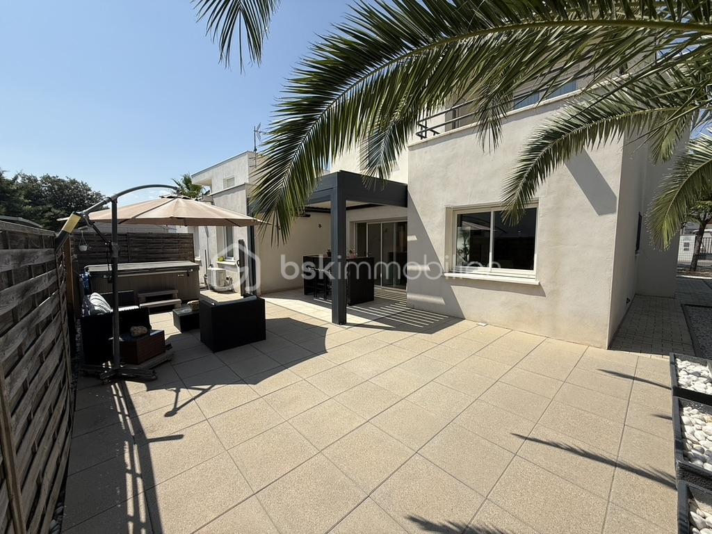 Maison contemporaine de 120 m² - 316A8D4F-F7B2-4D84-925F-709B82B250CD_1_105_c.jpeg
