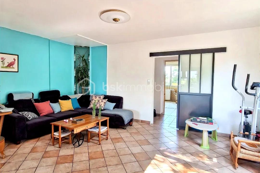 Maison traditionnelle de 120 m² - qyIKP20IcYzBwo7vyGV8ee4eYE1txRs0ViqutMz5.jpg
