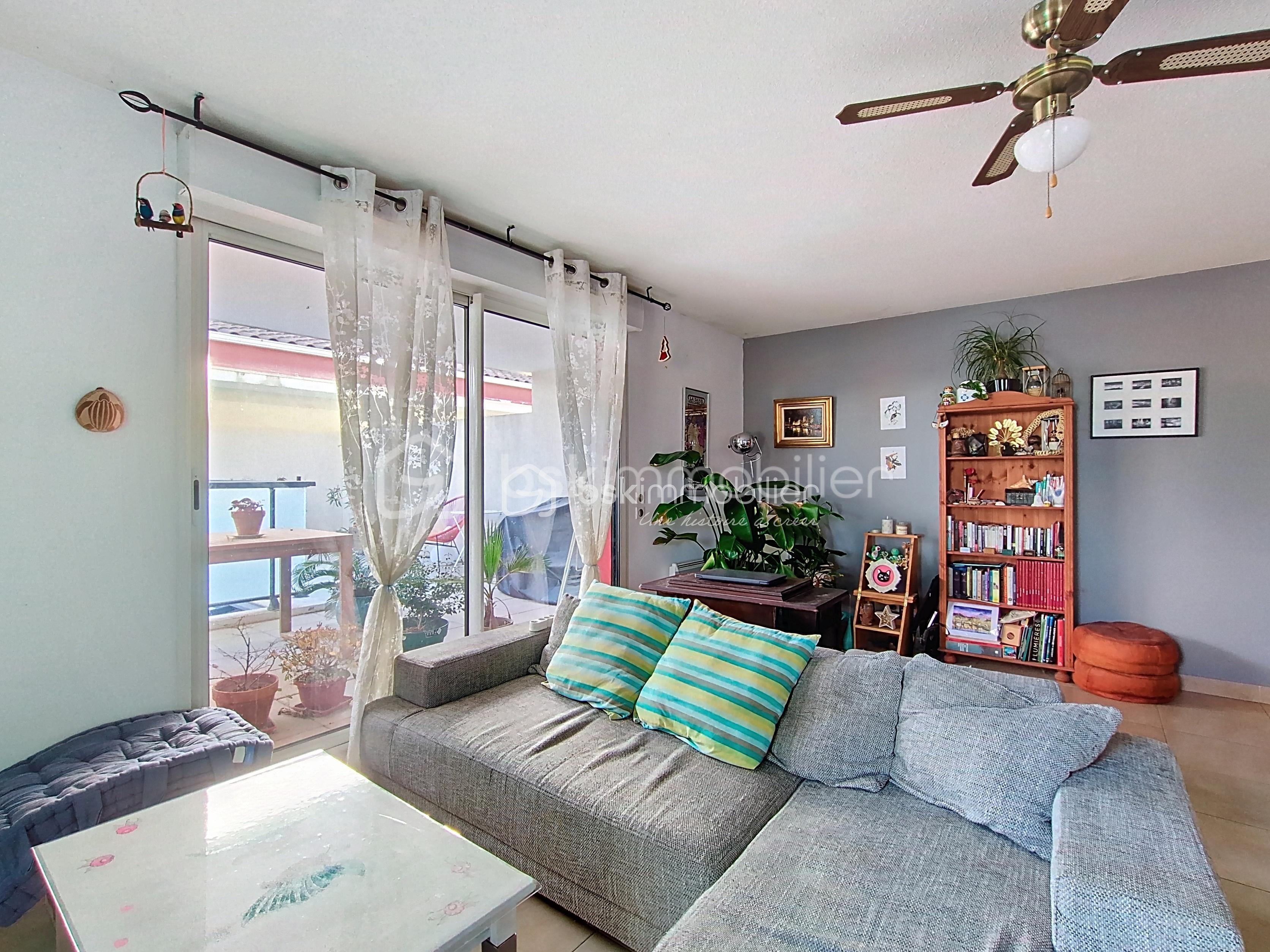 Appartement de 75 m² - vue salon 3.jpg