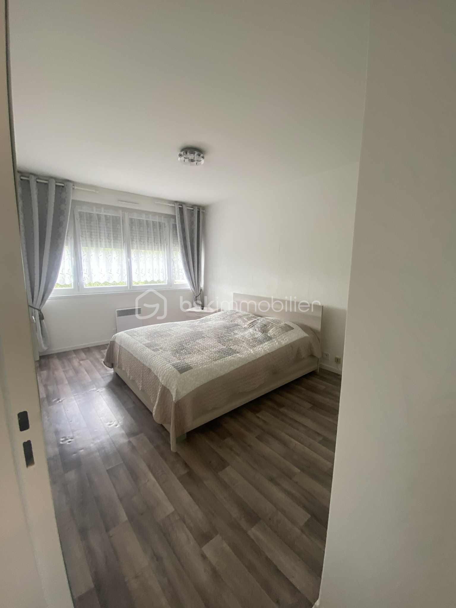 Appartement de 88 m² - 16d2e3c5-7ee8-499b-88da-8c4dab7552dc.jpg