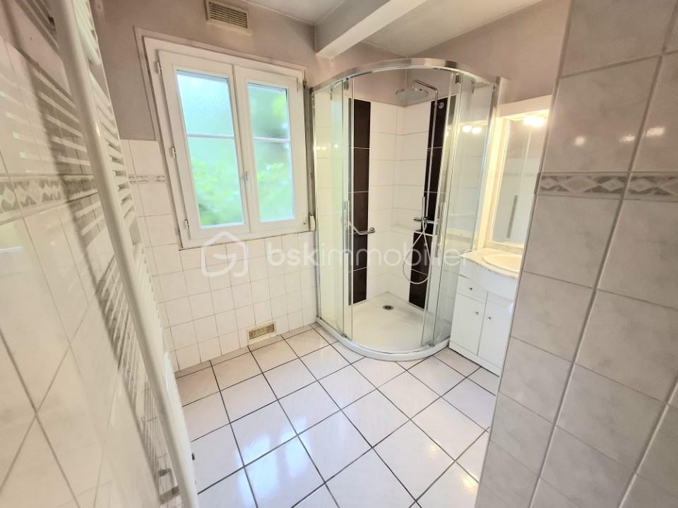 Maison de 120 m² - SDB.jpeg