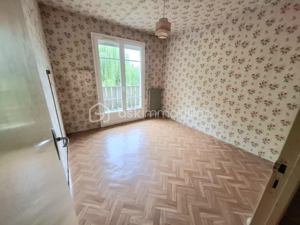 Maison de 120 m² - CHAMBRE.jpeg