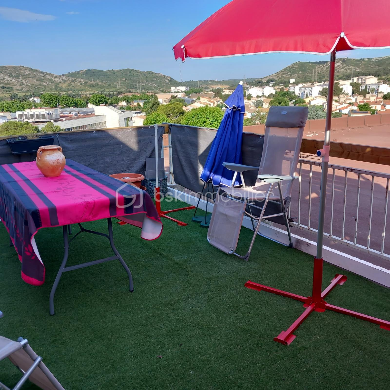Appartement de 87,40 m² - Vue de la terrasse Appart NARBONNE.jpg