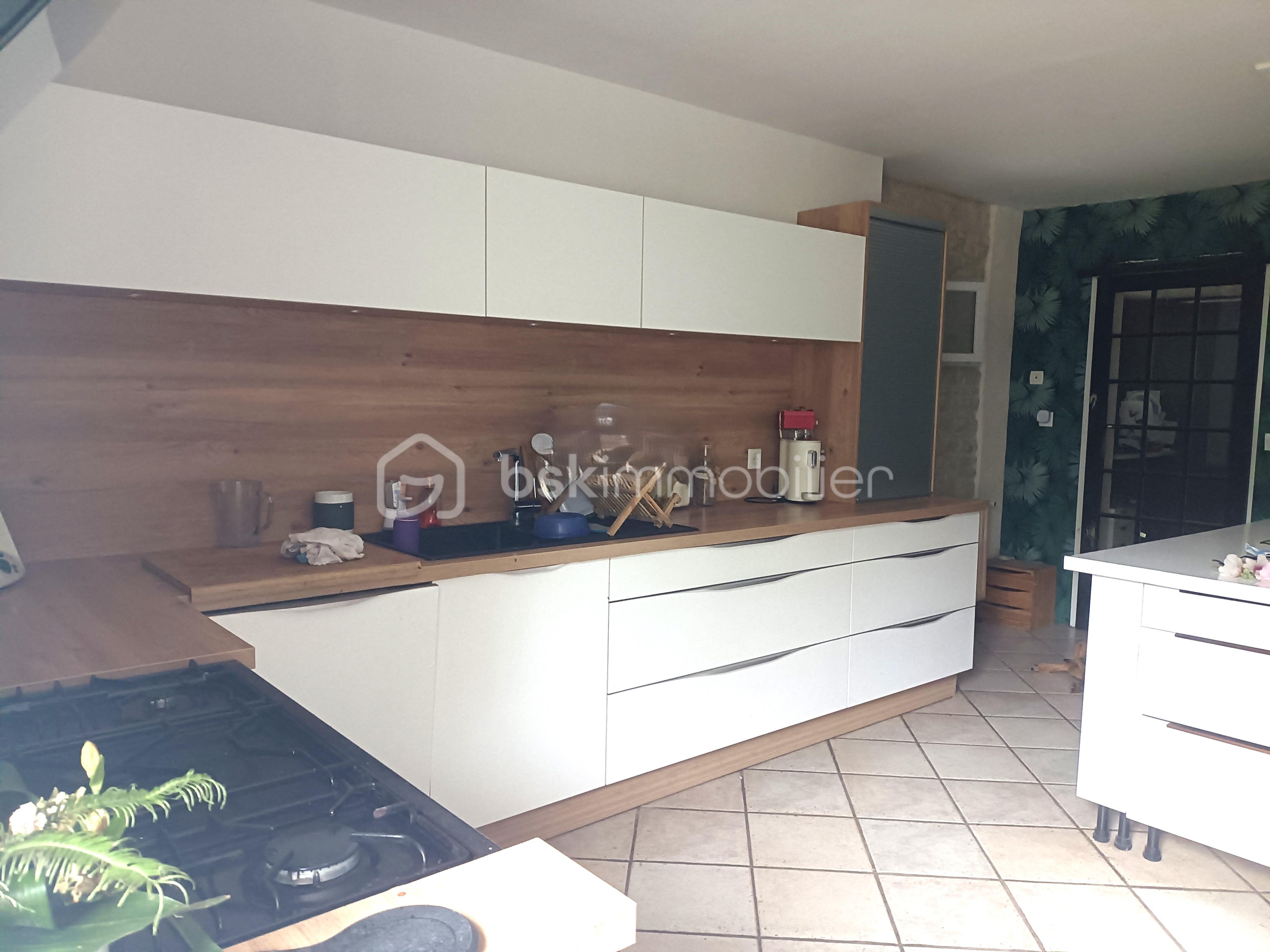 Maison en pierre de 224 m² - CUISINE.jpg