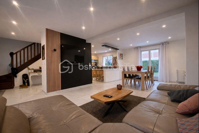 Maison de 110 m² - 91dc5371-43cc-4632-ad86-cfdcaf64b7cf-md.jpeg