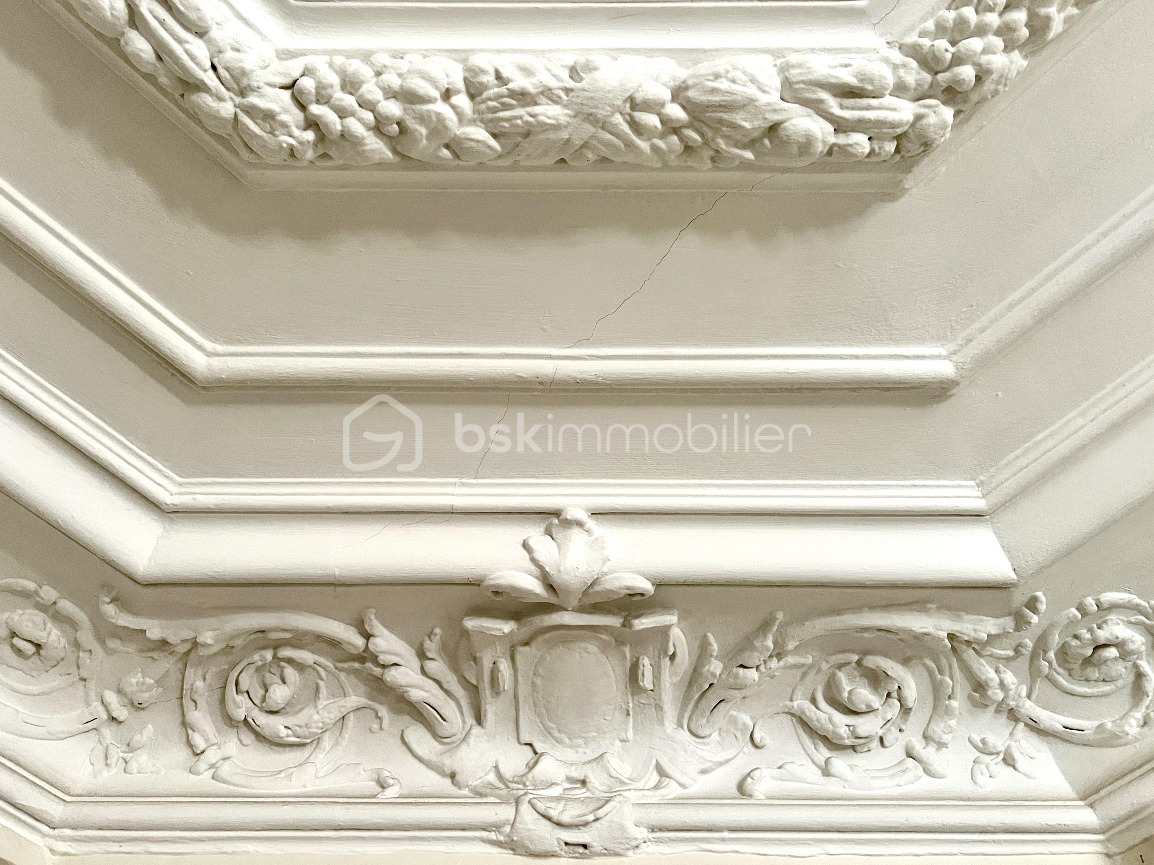 5 PS_Moulures Chambre1_2.jpg