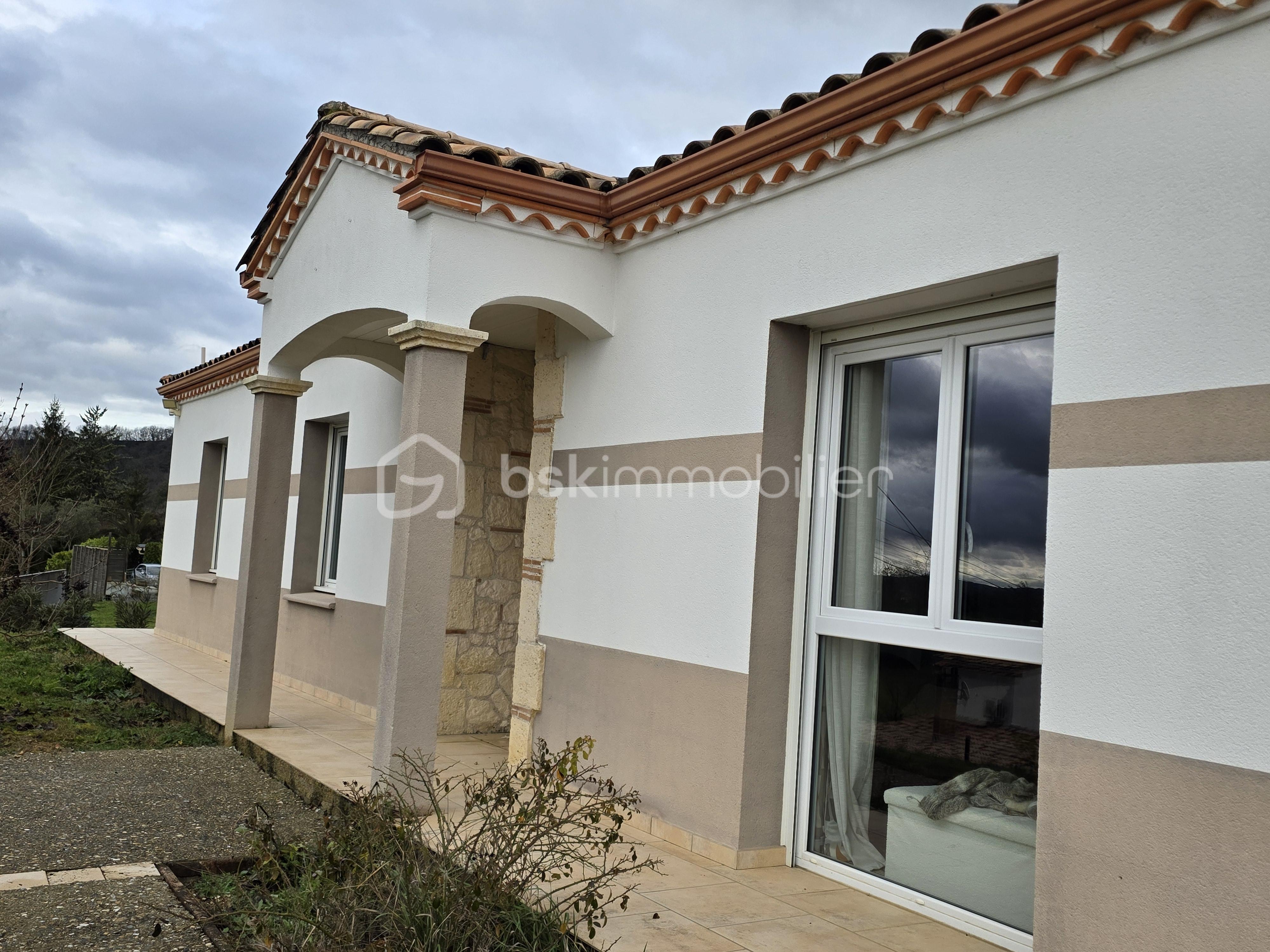 Maison de 173 m² - 20260120_160235.jpg