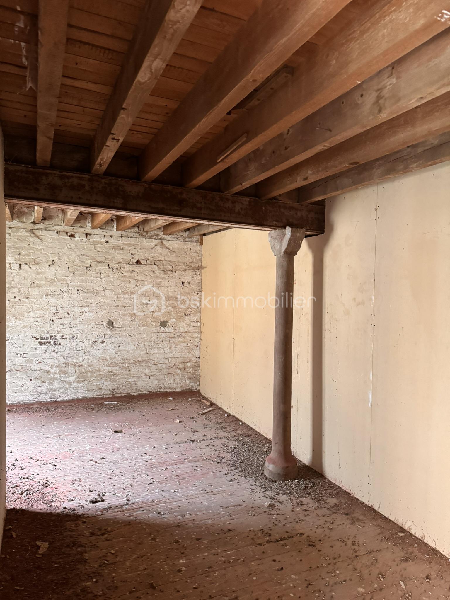 Immeuble mixte de 2 120 m² - IMG_3013.JPEG