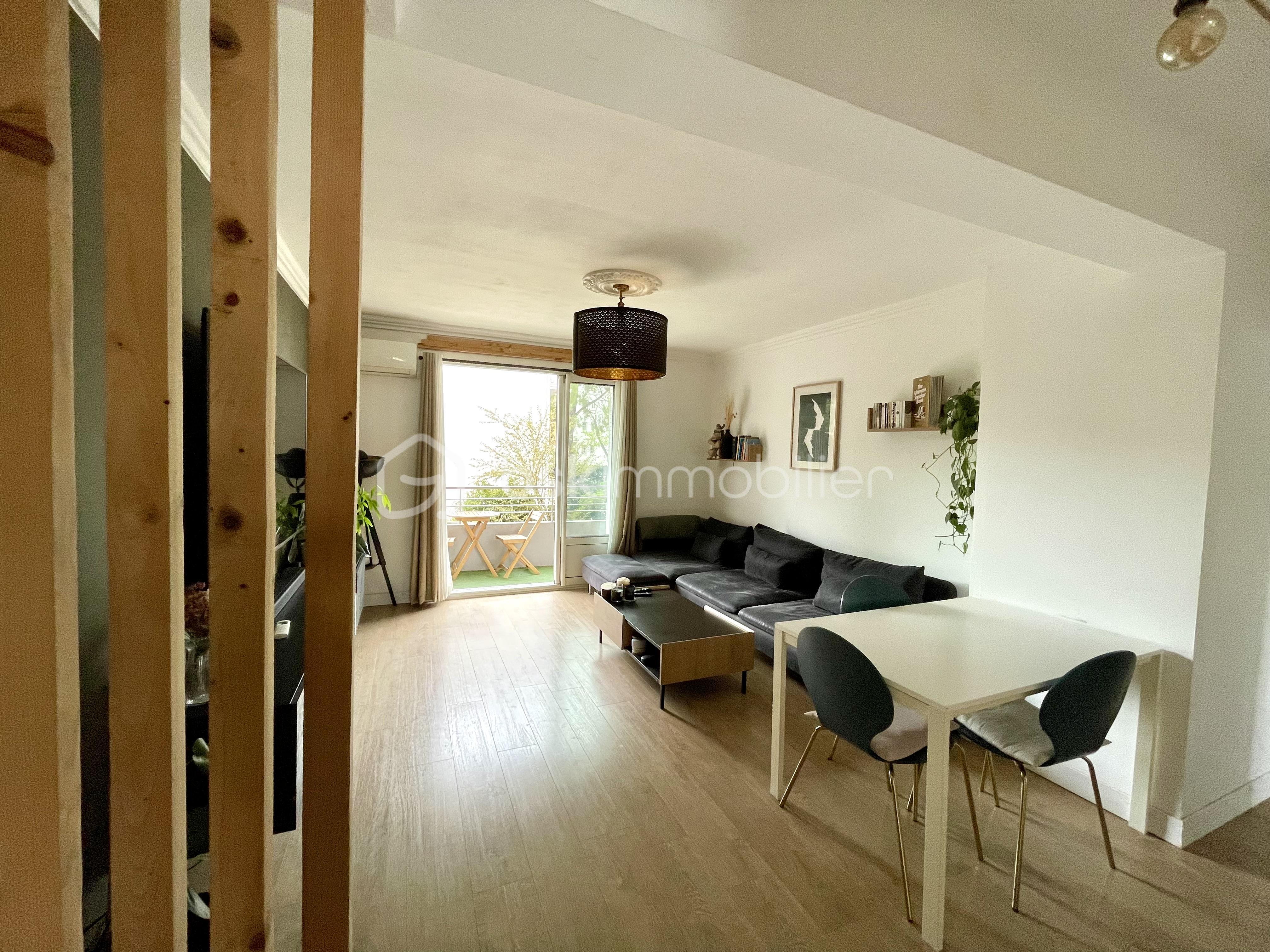 Appartement de 59 m² - nouveau salon balcon.jpg