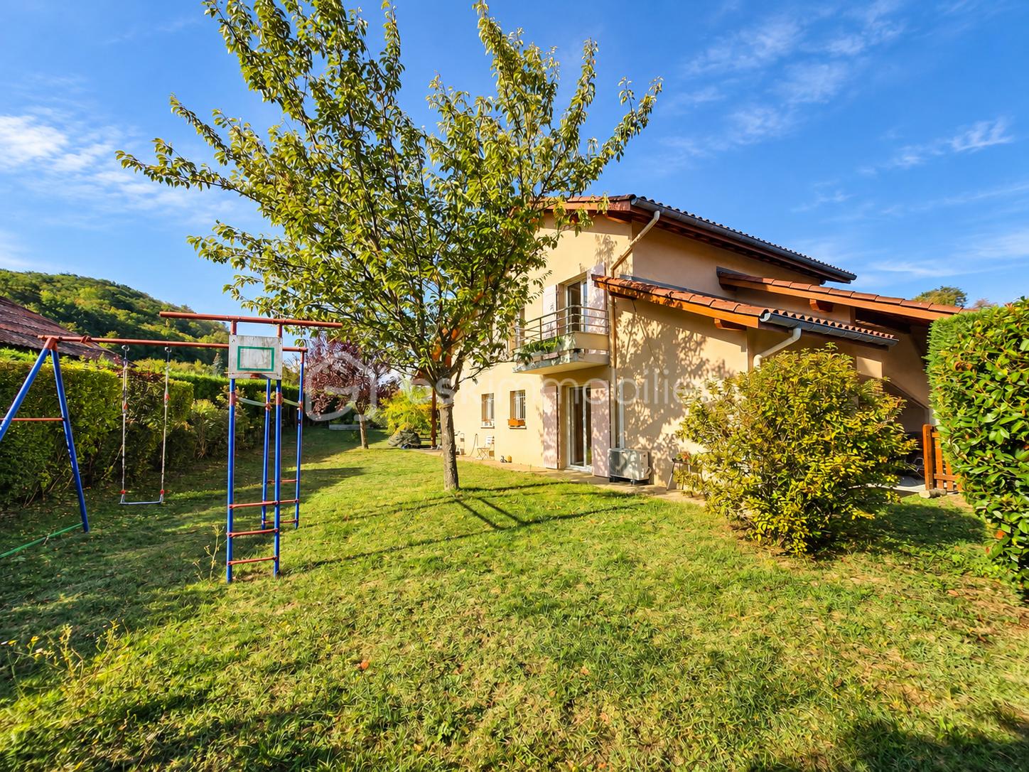 Maison arrière.png