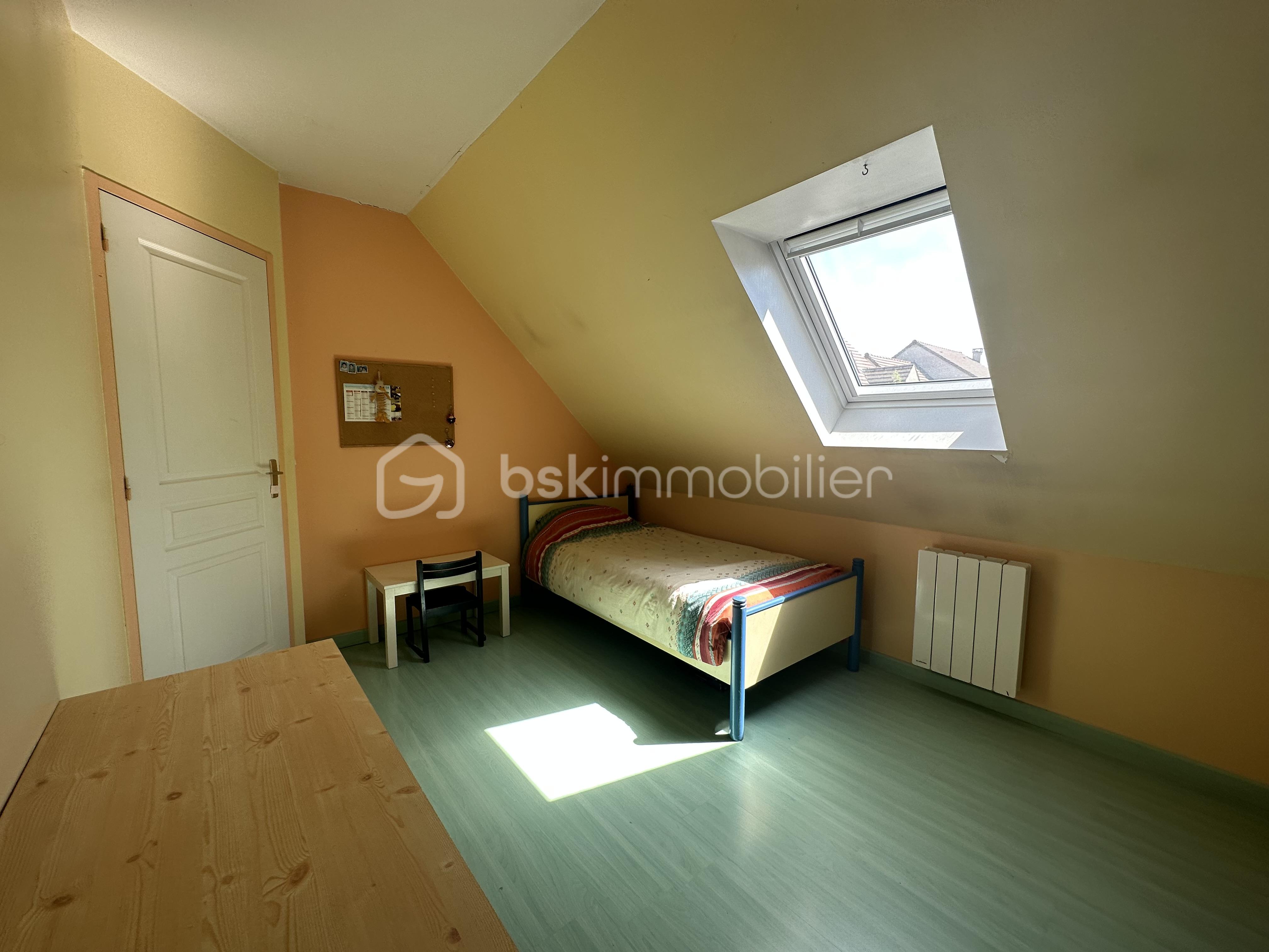 Maison traditionnelle de 154,86 m² - xhwNuk29hFEkkxRrqnWWxQMHqiH2XEE6sRz6wA22.jpg